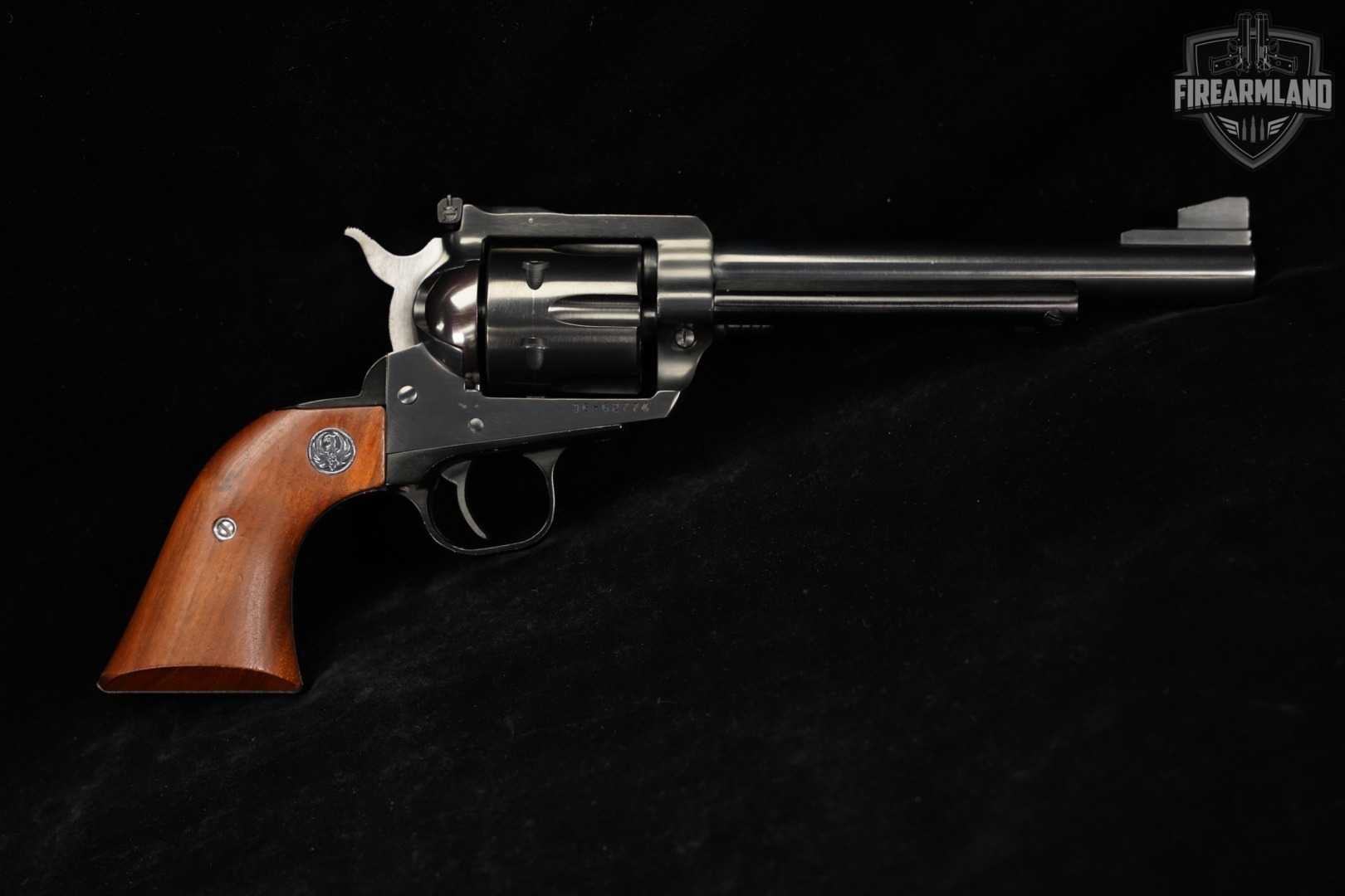1984 Ruger New Model Blackhawk 357 Magnum 6.5" Blued-img-4