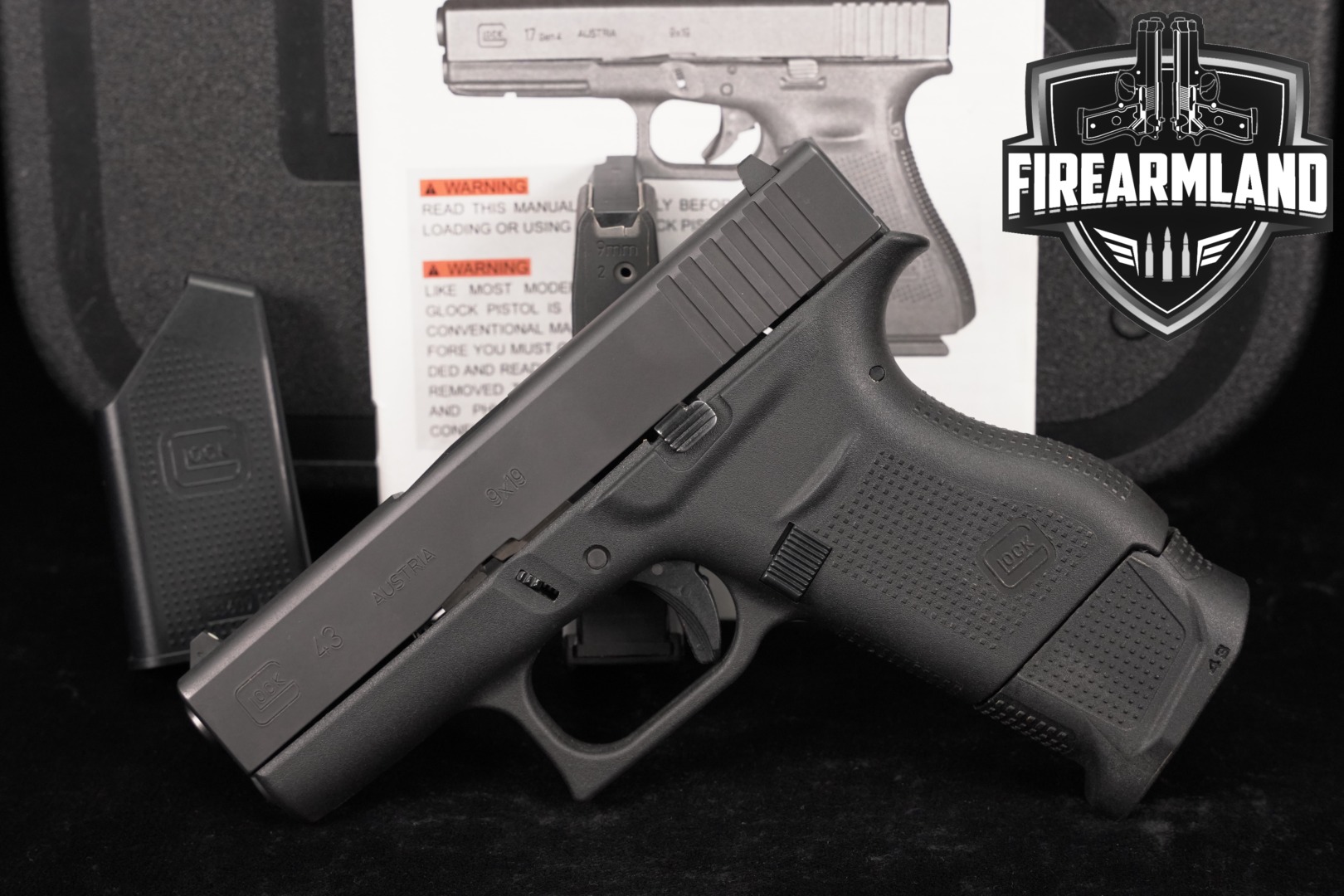 Glock 43 G43 Slimline 9mm 3.41" +2 MAGS & ORIG CASE-img-0