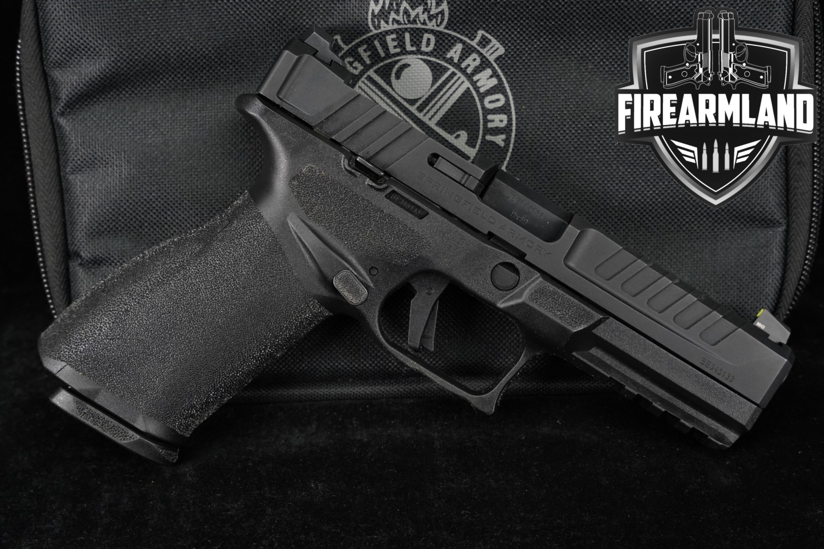 Springfield Armory Echelon 4.5F 9mm Luger Black in Excellent Condition Thumbnail