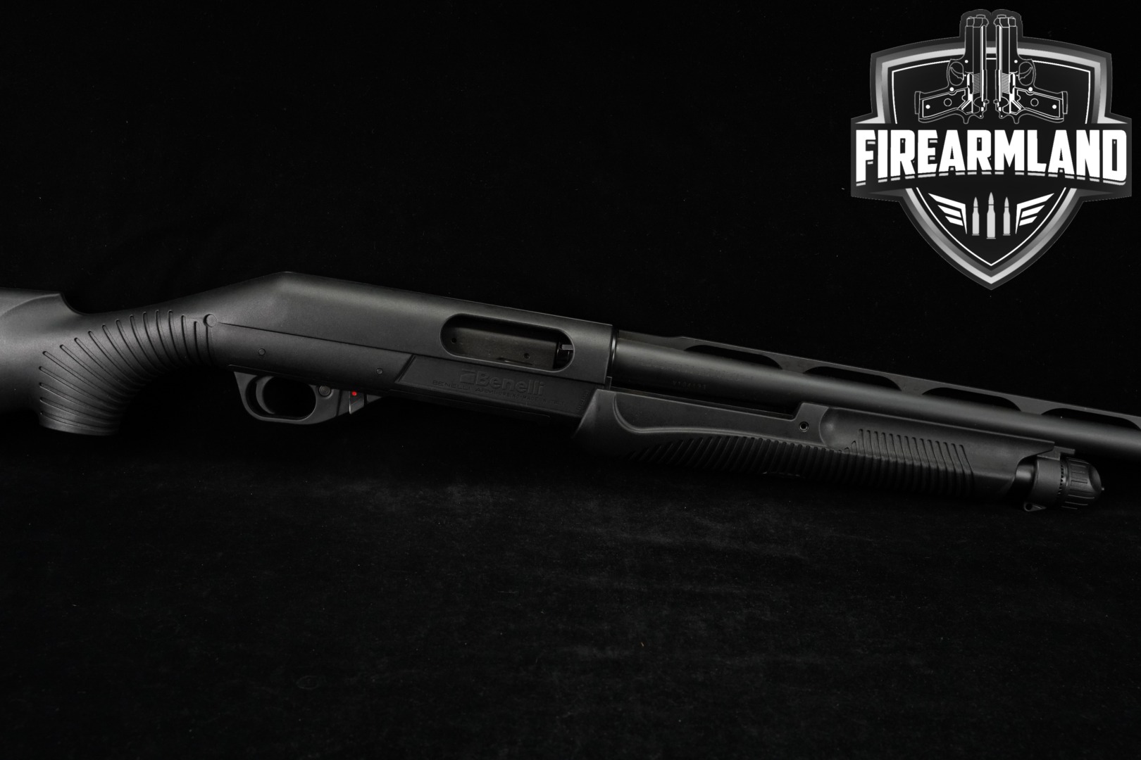 2001 Benelli Nova Field 12 Gauge Black in Good Condition Thumbnail