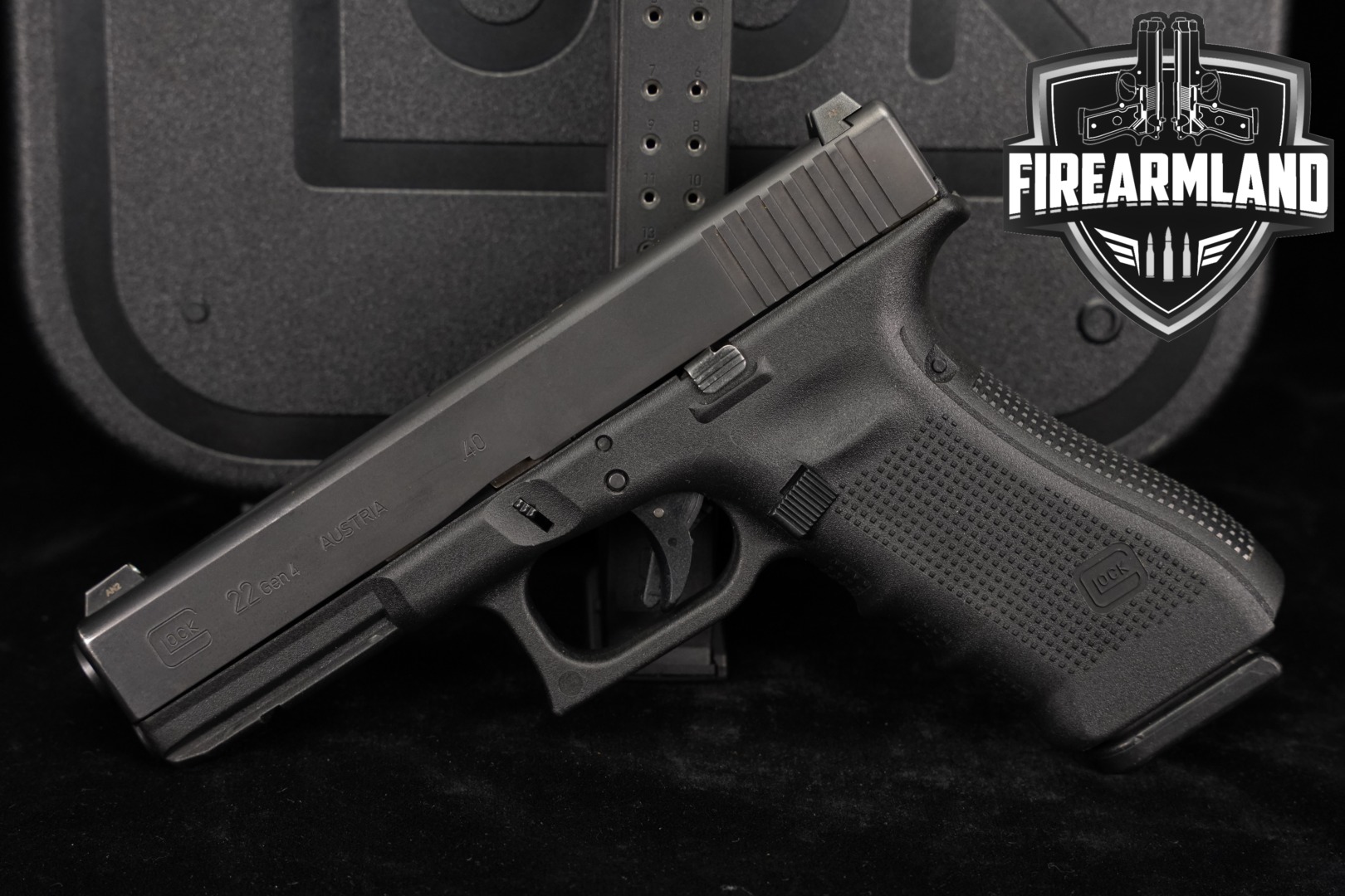 Glock 22 Gen4 .40 S&W Black in Good Condition Thumbnail