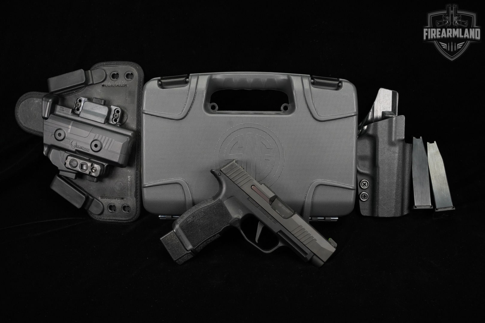Sig Sauer P365XL 9mm Optics-Ready P 365 XL P365 +3 MAGS, ORIG CASE HOLSTER-img-2