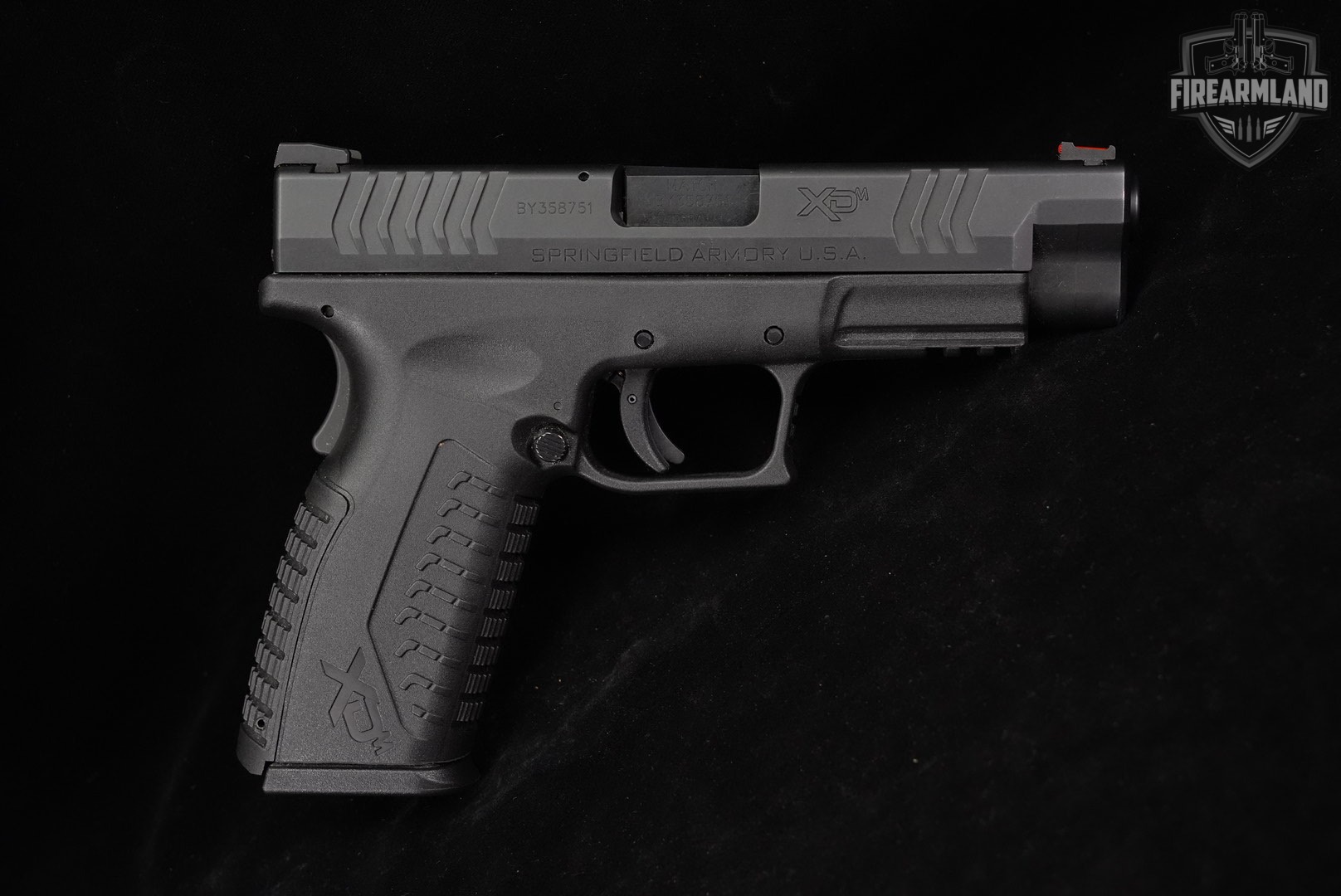 Springfield Armory XD-M 10mm 4.5" XDM +2 MAGS & ORIG BOX-img-4