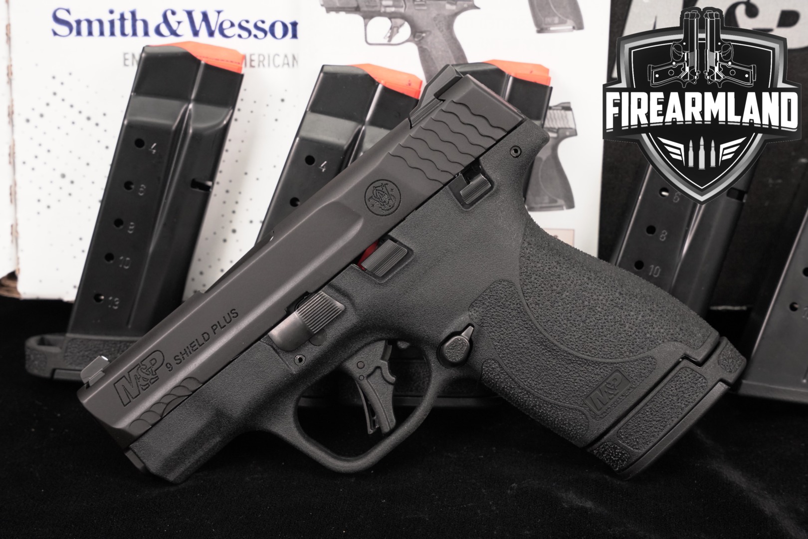 Smith & Wesson (S&W) M&P9 Shield Plus No Thumb Safety 9mm Luger Black in Excellent Condition Thumbnail