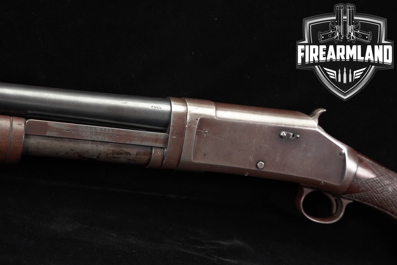 1908 Winchester Repeating Arms Model 1897 Takedown, E Series 16 Gauge Blued & Walnut in Good Condition Thumbnail