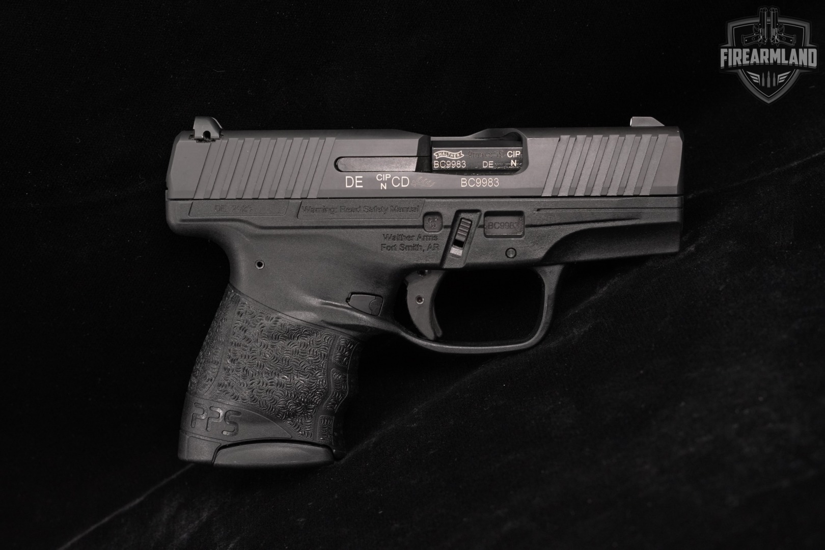 Walther PPS M2 9mm 3.18" +3 MAGS & ORIG CASE-img-4
