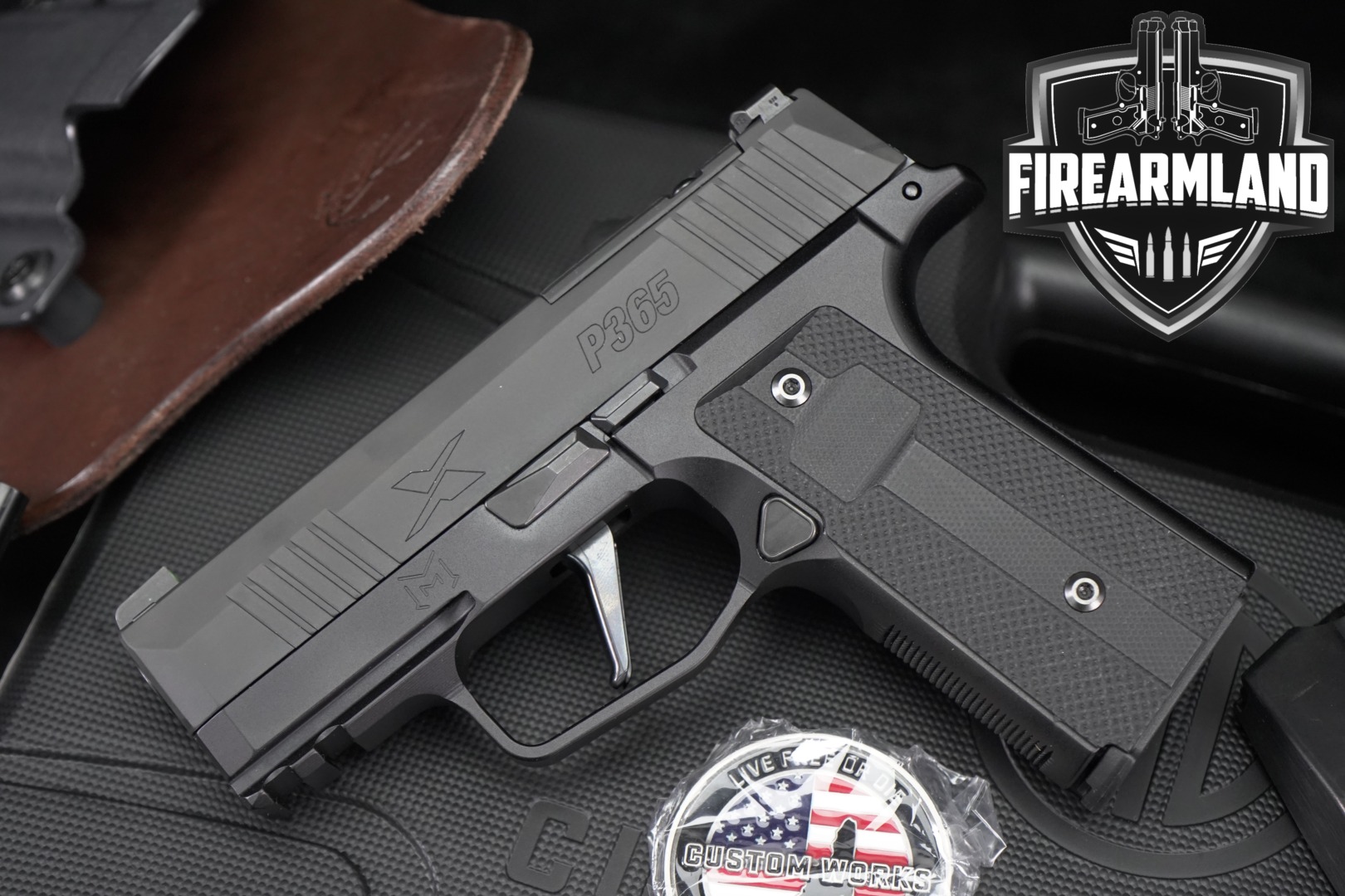 Sig Sauer P365X Custom Works 9mm Luger Black in Excellent Condition Thumbnail