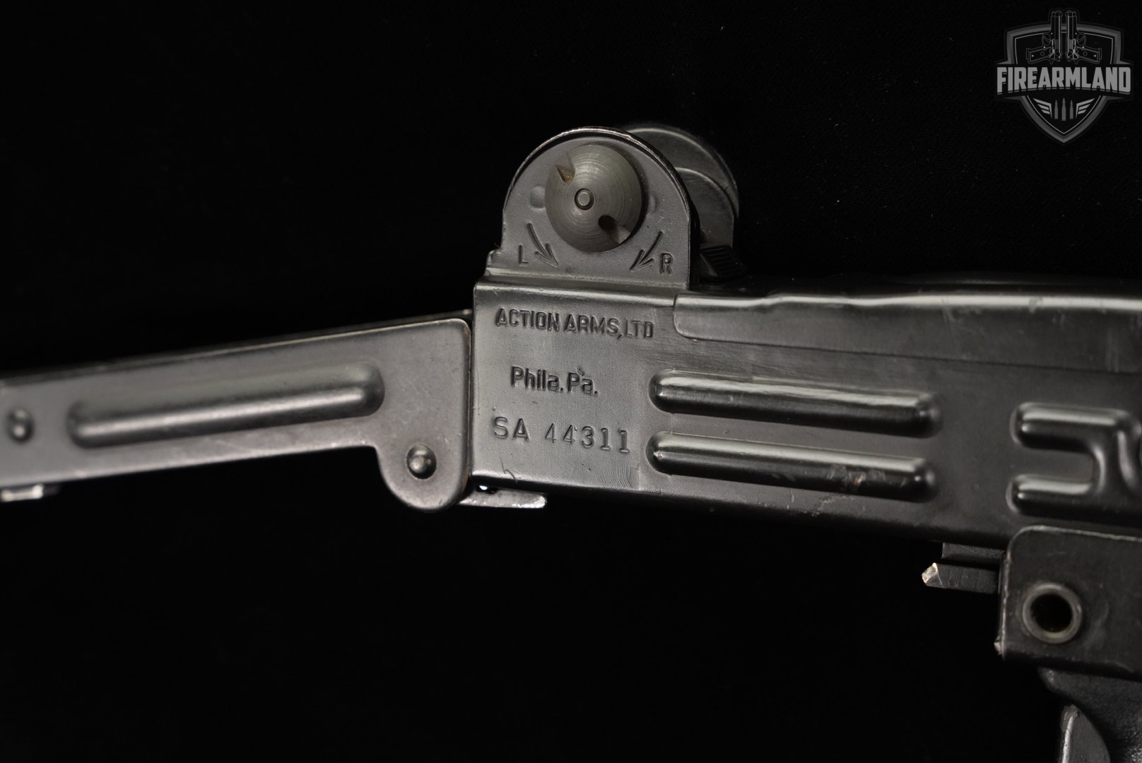 ISRAELI Military Industries UZI Carbine Model B 9mm 16" +3 MAGS, CASE-img-19