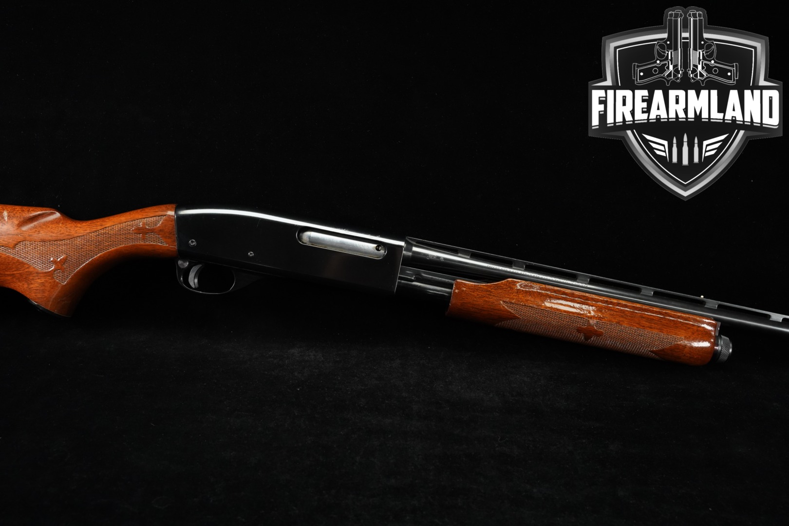 Remington Model 870 Wingmaster .410 Bore Blued & Wood in Good Condition Thumbnail