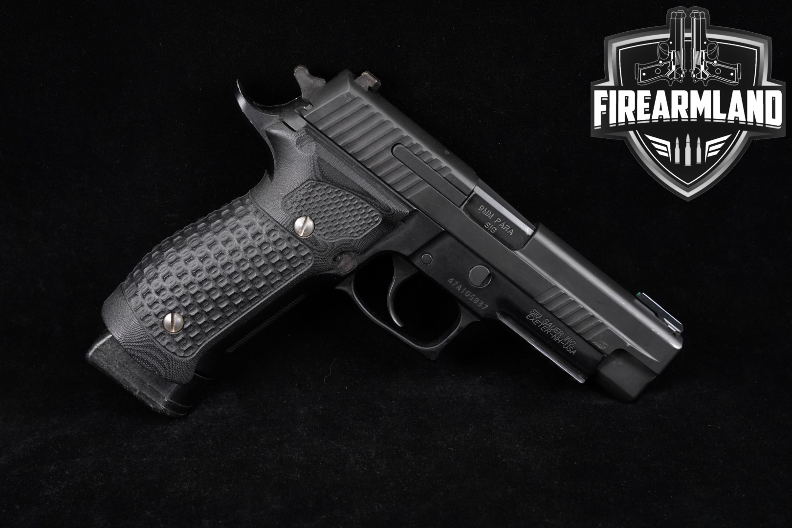 Sig Sauer P226 Nitron 9mm Luger Black in Good Condition Thumbnail