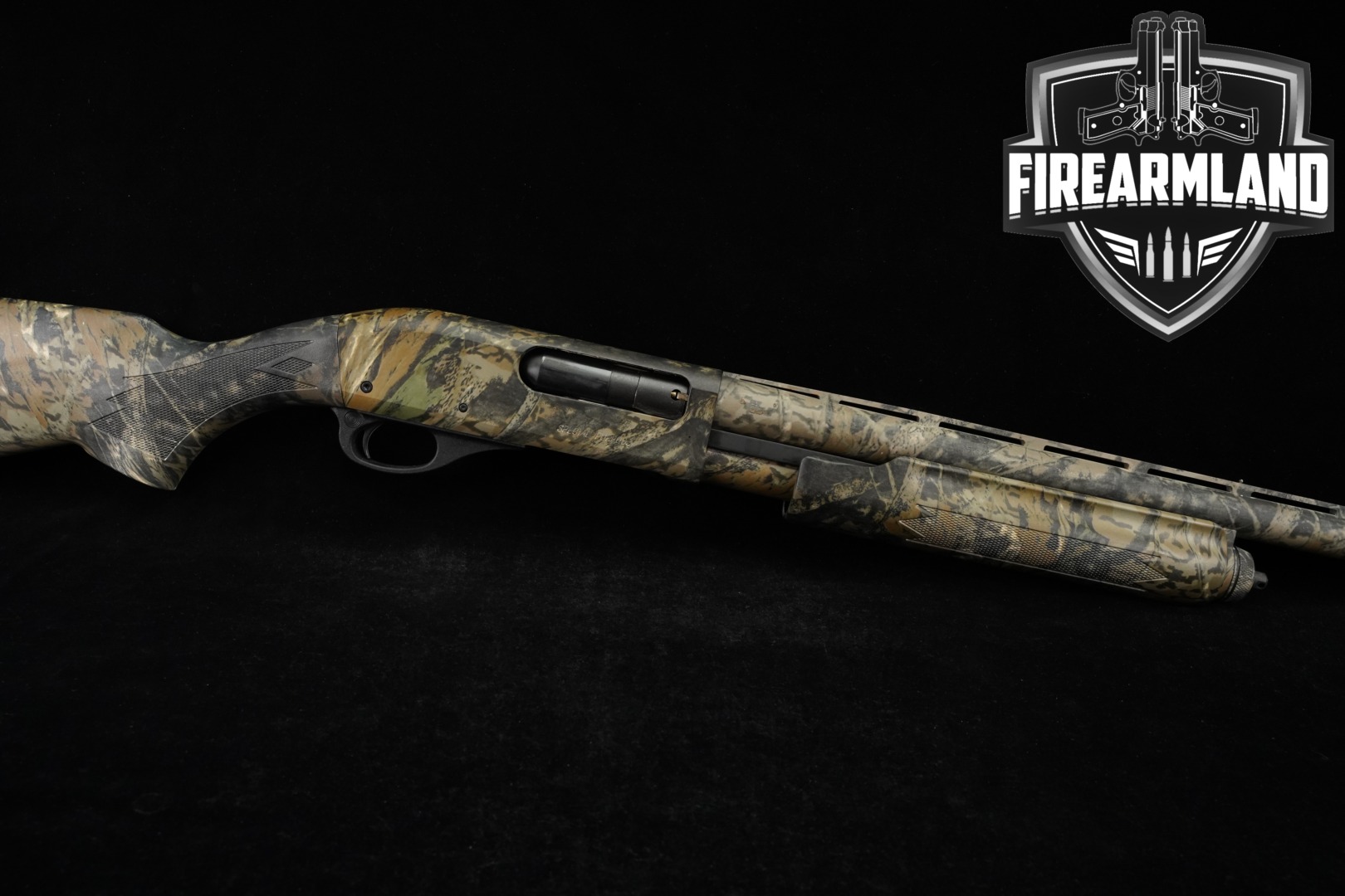 Remington Model 870 Super Magnum Special Purpose 12 Gauge Camo in Very Good Condition Thumbnail