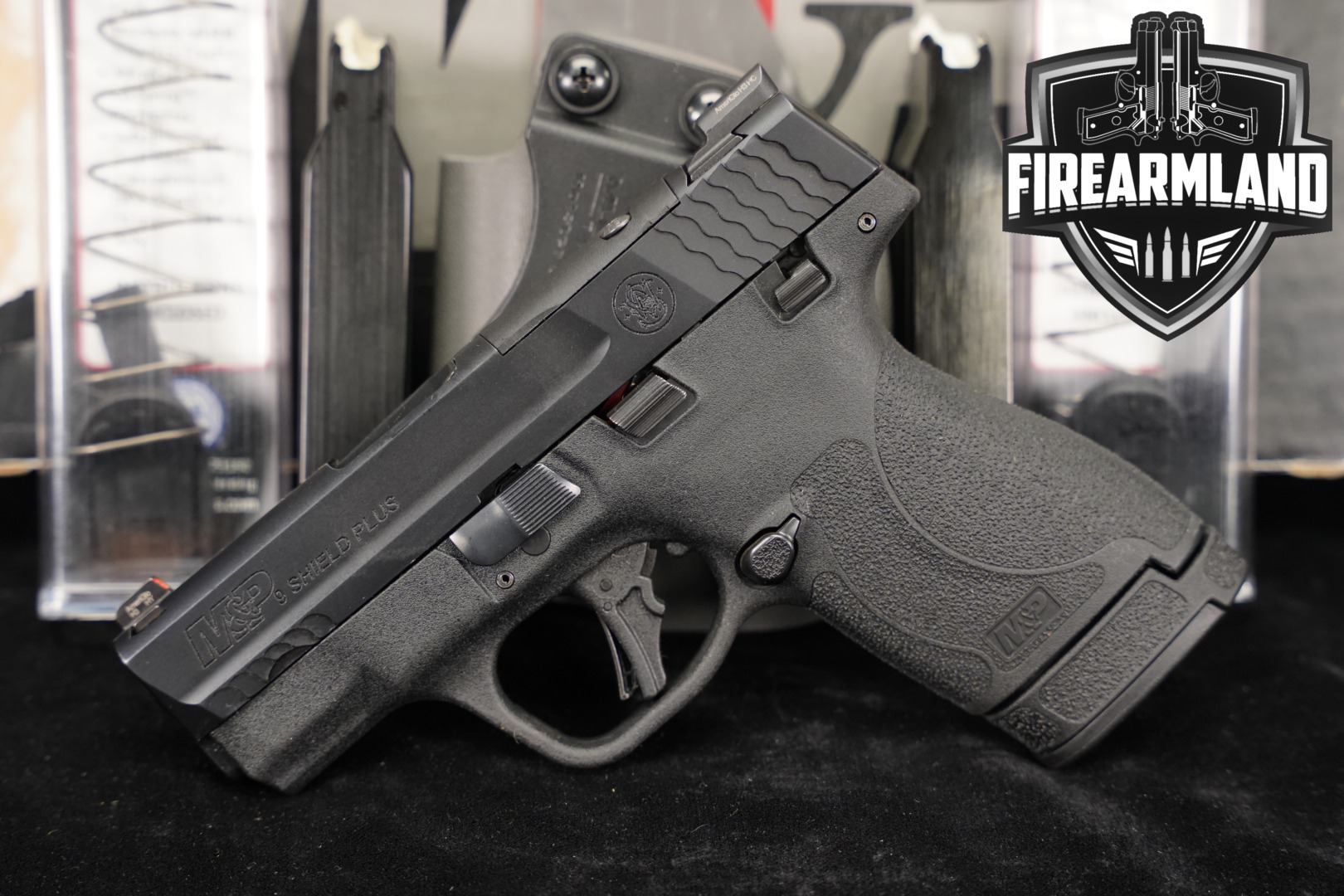 Smith & Wesson (S&W) M&P9 Shield Plus Optics Ready, No Thumb Safety 9mm Luger Black in Very Good Condition Thumbnail