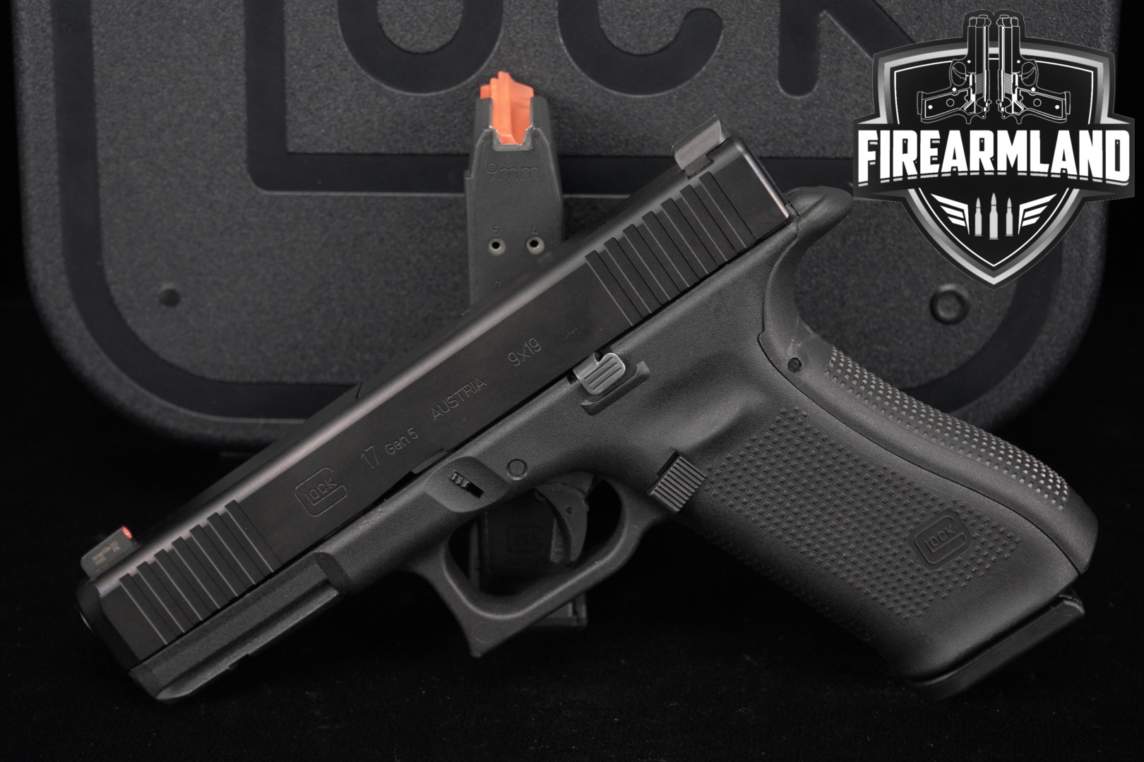 Glock G17 Gen5 9mm Luger Black in Excellent Condition Thumbnail