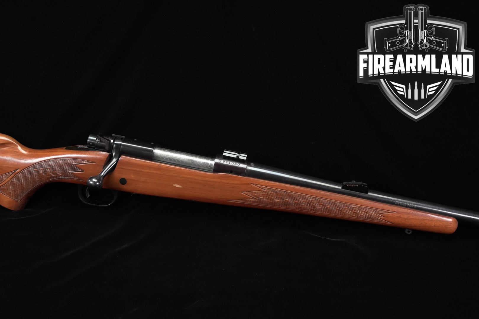 1968 Winchester Repeating Arms Model 70 Standard Rifle, Post-1964 Push-Feed .222 Rem. Blued & Walnut in Good Condition Thumbnail