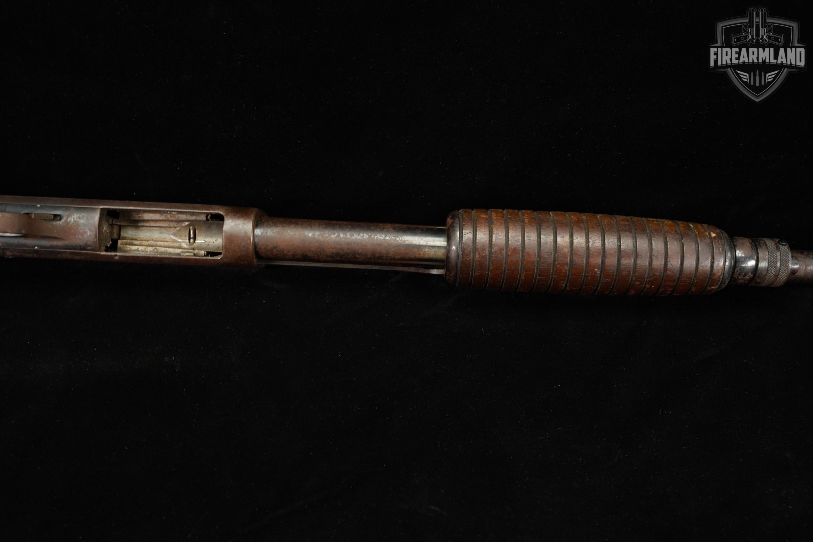 1954 Ithaca Model 37 Featherlight 16-Gauge 28" Blued & Walnut M37-img-14