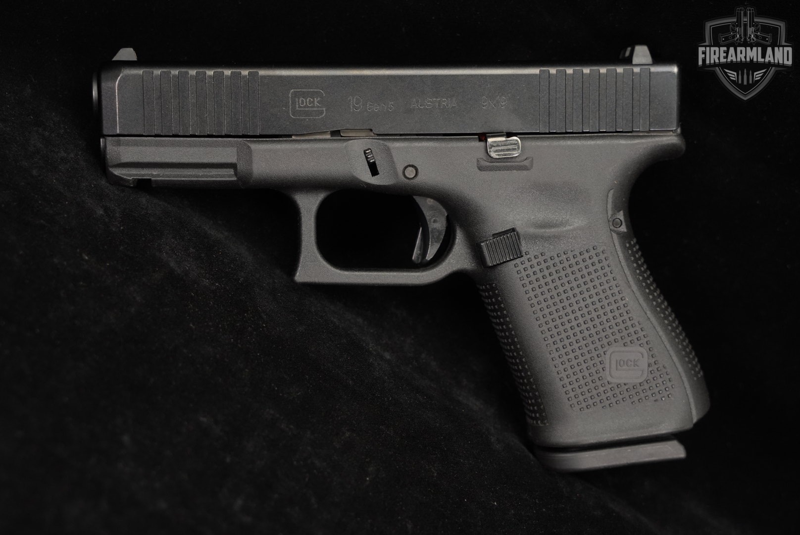 Glock 19 Gen5 G19 Gen 5 9mm 4.02" +2 MAGS-img-3