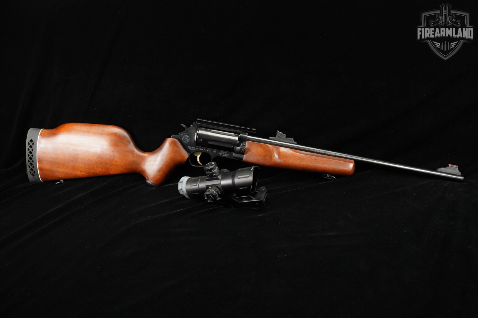 Rossi Circuit Judge 45 LC/410 18.5" Blued & Hardwood +UTG OPTICS-img-2
