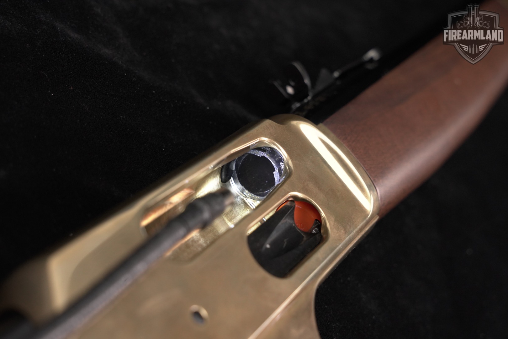 Henry H010BG H10 Big Boy 45-70 22" Polished Brass & Walnut +ORIG BOX-img-16