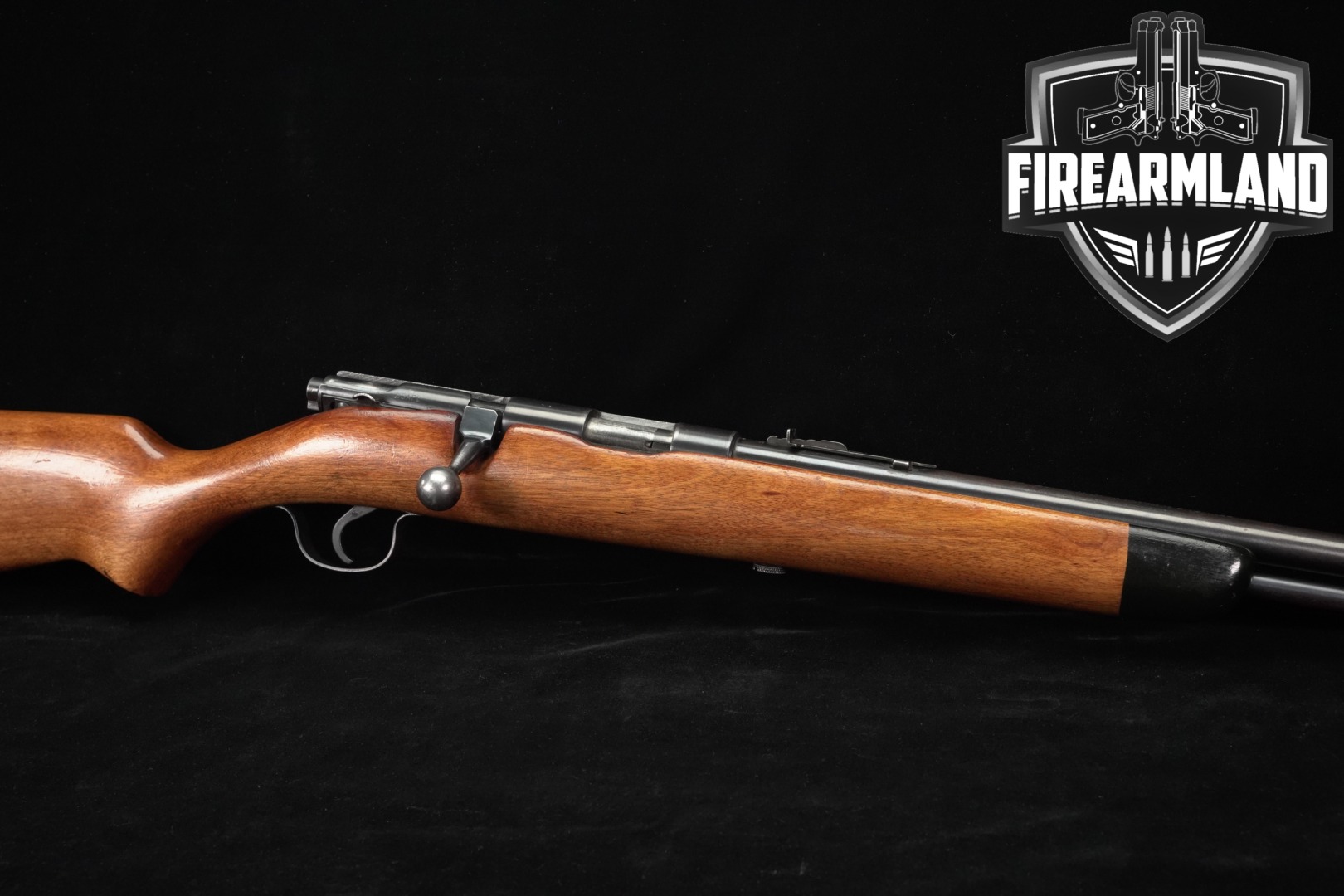 Stevens Arms Model 86D .22 LR Blued & Hardwood in Good Condition Thumbnail
