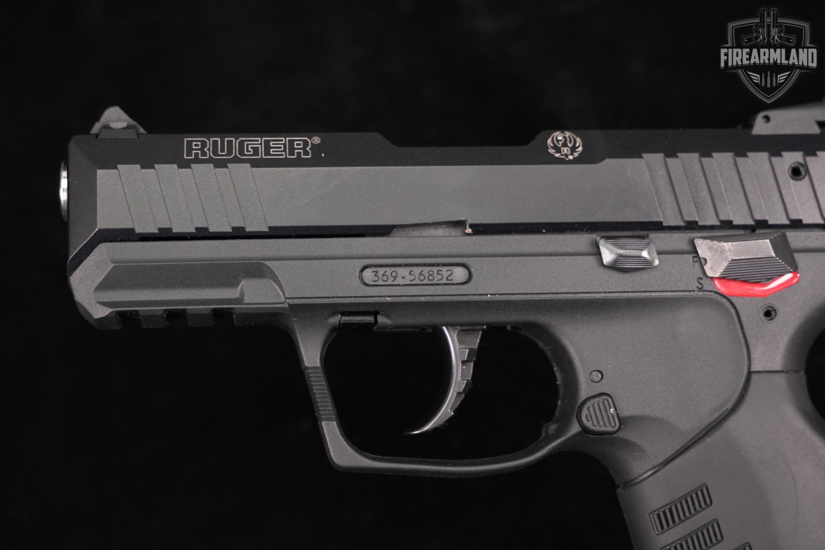 Ruger SR22 22LR 3.5" SR 22 +2 MAGS & ORIG BOX-img-13