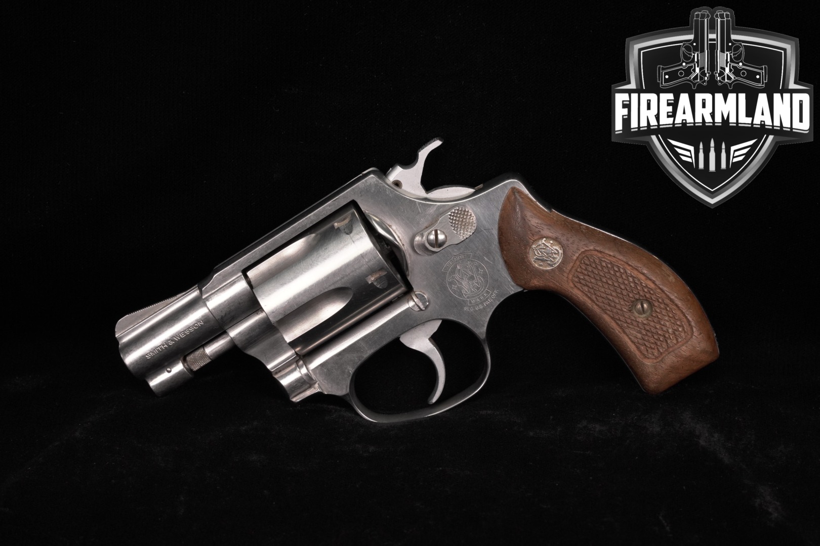 Smith & Wesson Model 60-7 Chiefs Special S&W Stainless 38Special 2" DA/SA-img-0