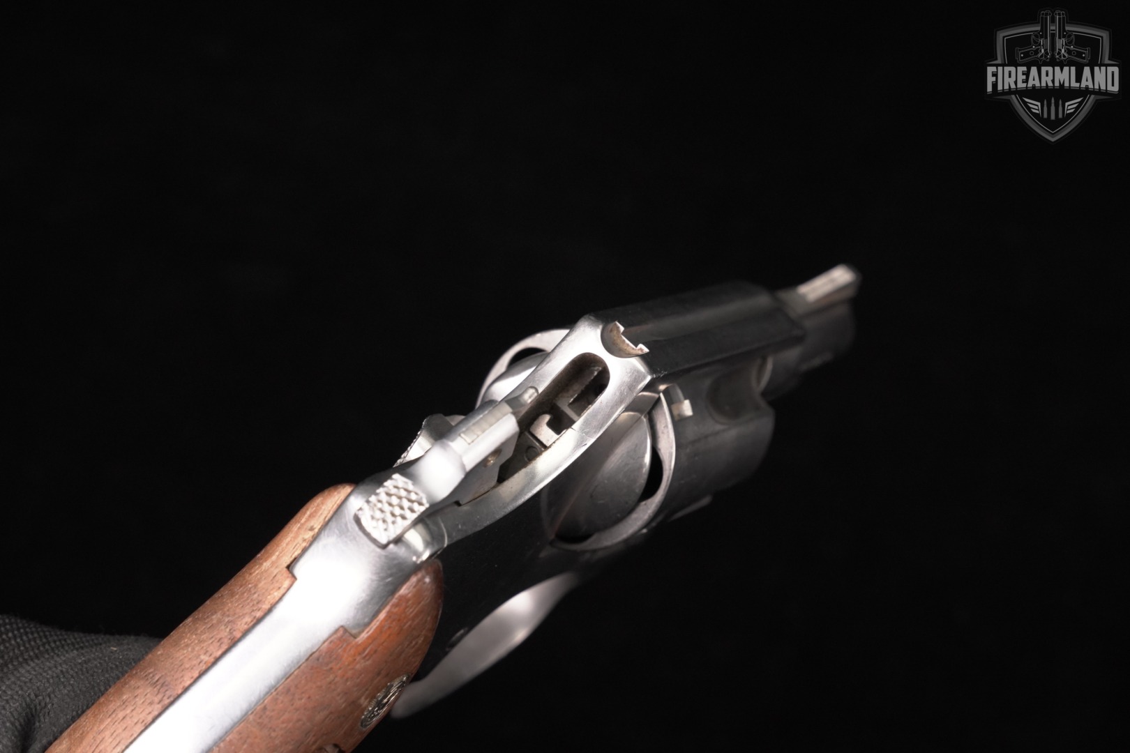 Smith & Wesson Model 60-7 Chiefs Special S&W Stainless 38Special 2" DA/SA-img-10
