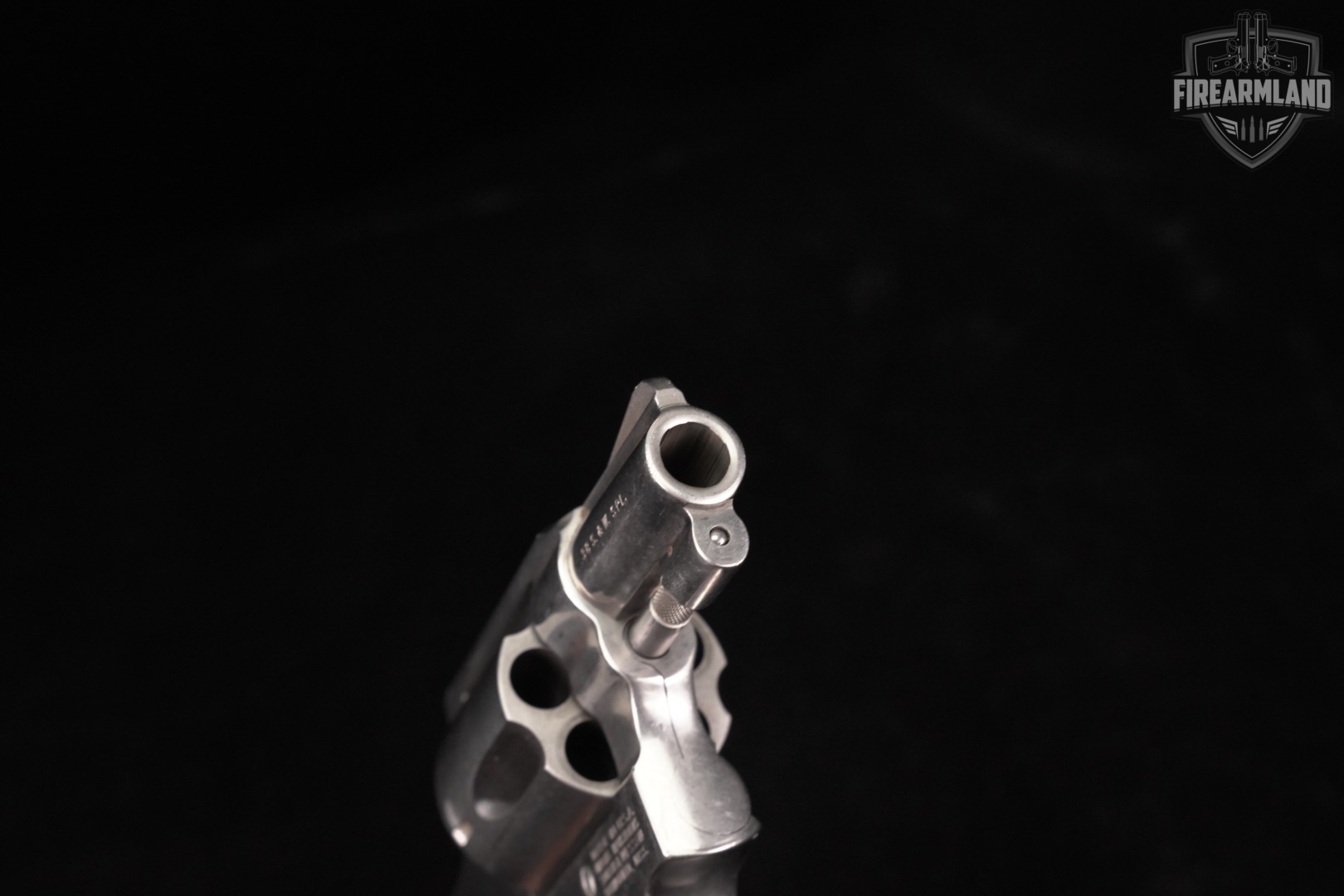 Smith & Wesson Model 60-7 Chiefs Special S&W Stainless 38Special 2" DA/SA-img-11
