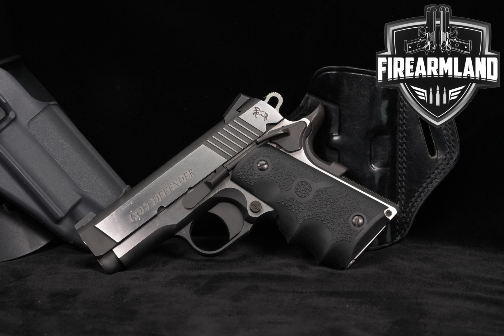 Colt Defender Combat Elite, Series 80 .45 ACP Two-Tone Black & Stainless in Good Condition Thumbnail