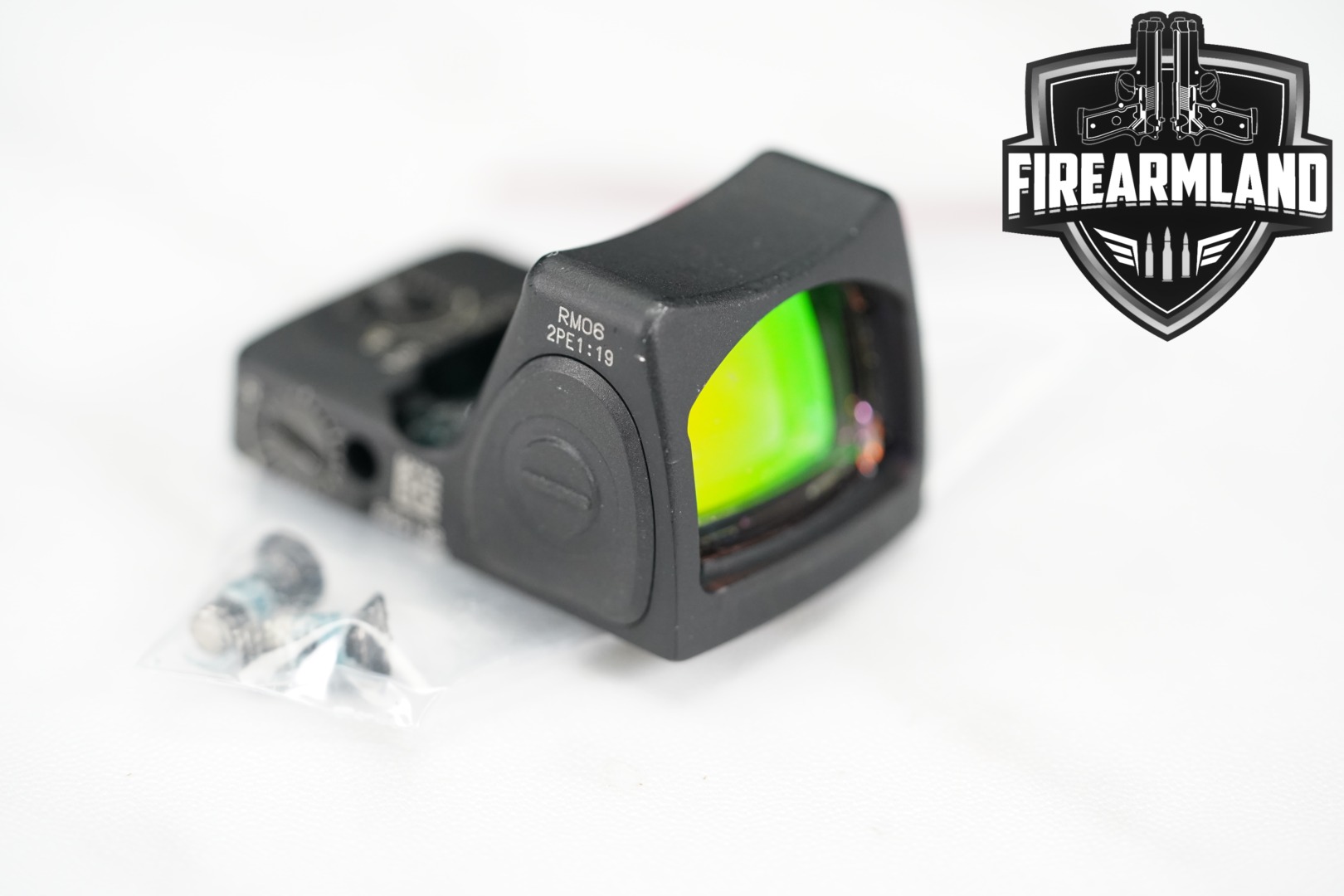 Trijicon RMR Type 2 RM06 in Very Good Condition Thumbnail