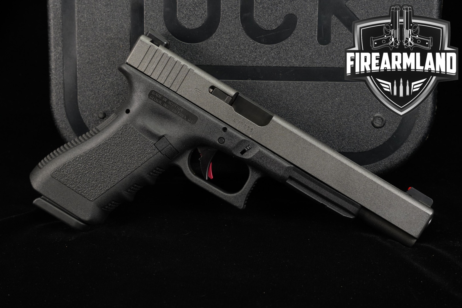 Glock G17L Gen 3 9mm Luger Black in Good Condition Thumbnail