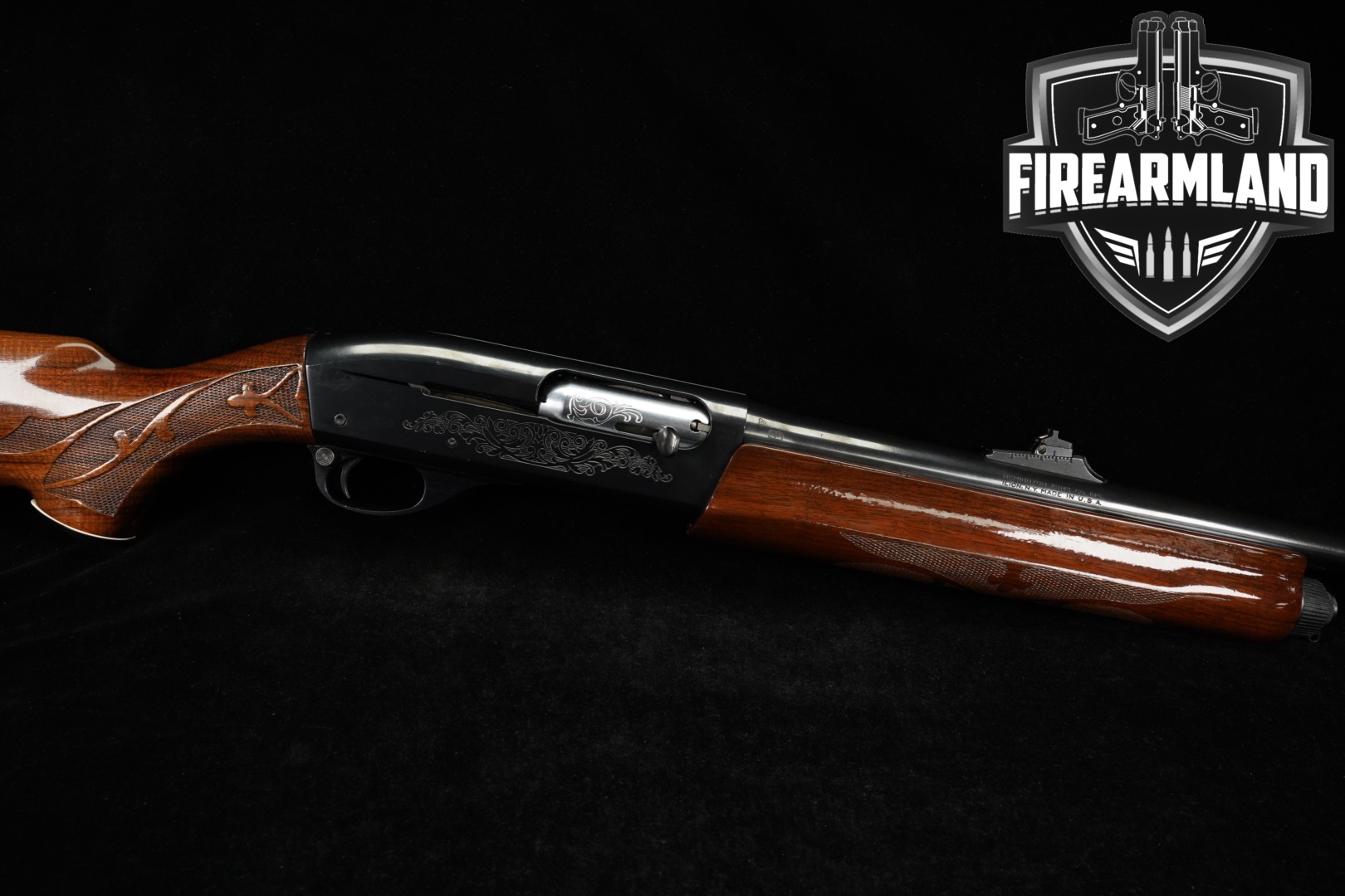 Remington Model 1100 12 Gauge Blued & Walnut in Very Good Condition Thumbnail