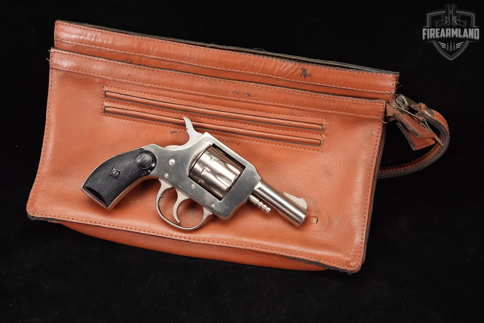 Harrington & Richardson Model 930 Sidekick H&R 22 LR 2.5" Nickel DA/SA M930-img-2