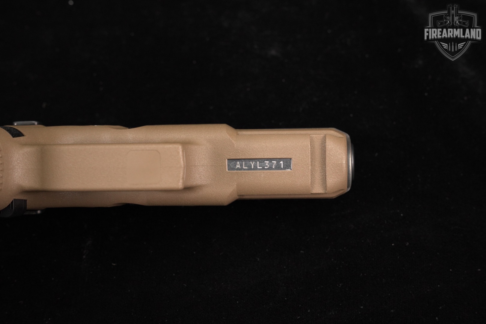 Glock 19X MOS G19X V Series 9mm 4.02" Coyote Tan +ORIG CASE-img-6