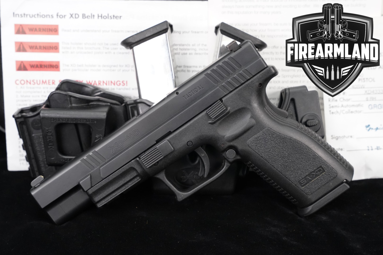 Springfield Armory XD-40 Tactical .40 S&W Black in Excellent Condition Thumbnail