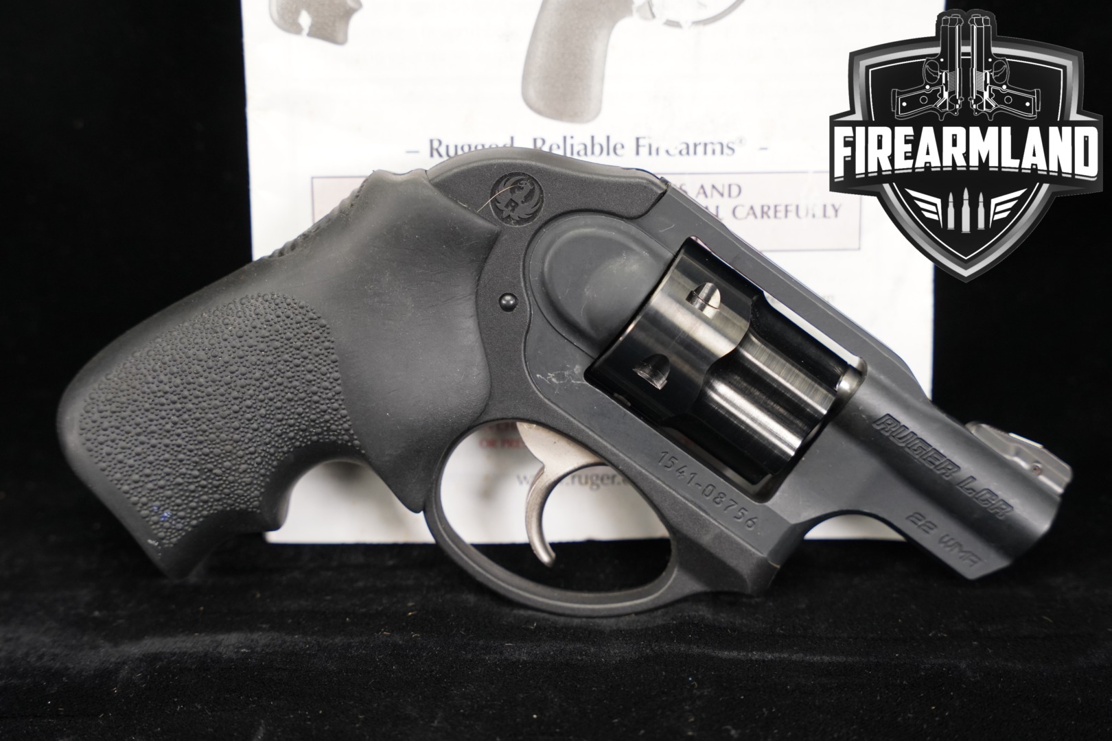 https://cash-for-arms-pictures.s3.amazonaws.com/recSFQ1DYLwOvPNFQ/1.jpg