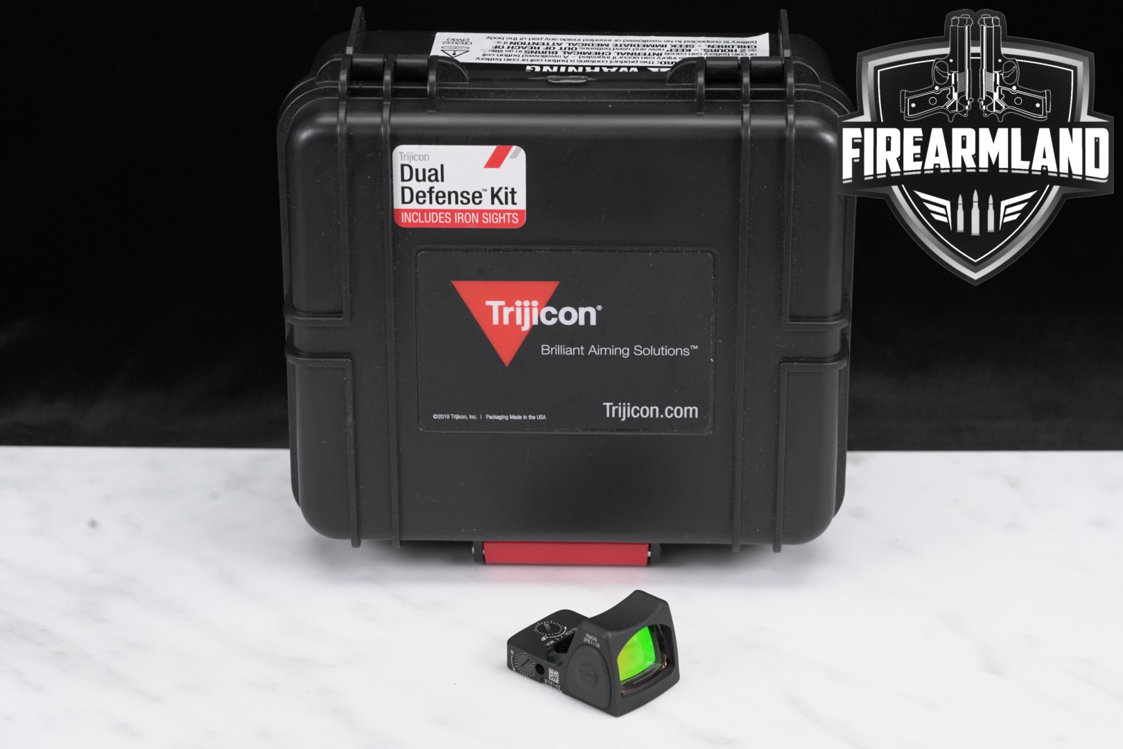 Trijicon RMR RMO6 in Excellent Condition Thumbnail