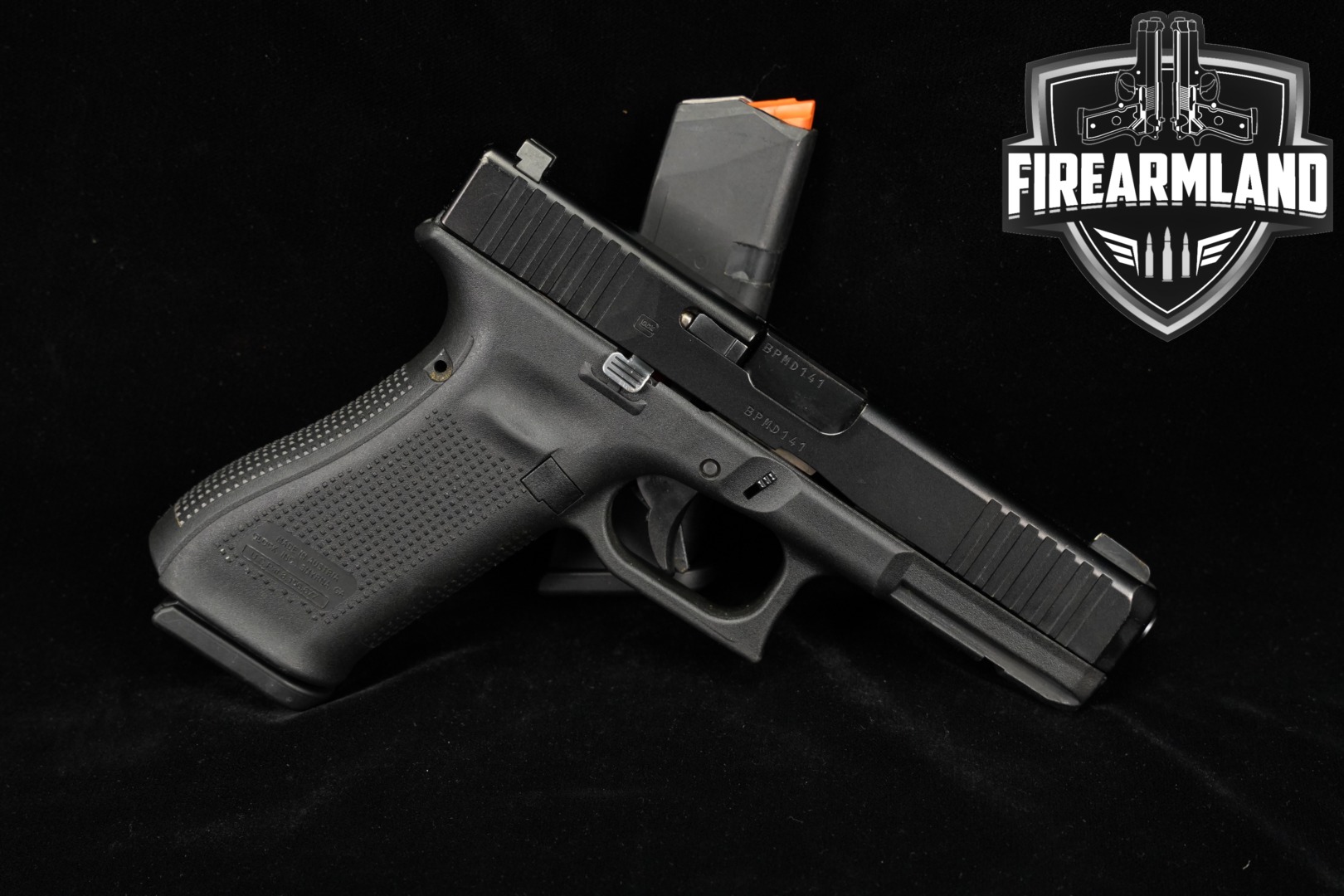 Glock 17 Gen5 G17 Gen 5 9mm 4.49" GMB +2 MAGS-img-0