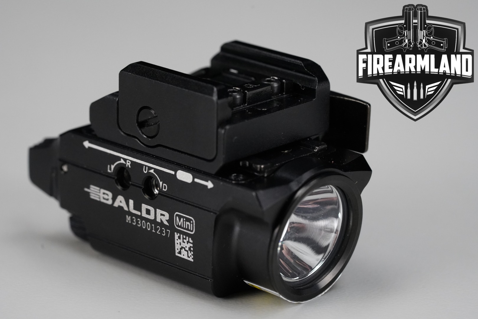 OLight Baldr Mini 600 Lumens & Green Laser Black in Excellent Condition Thumbnail