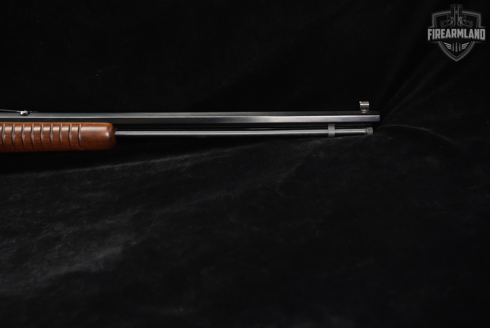 Henry Pump Action Octagon 22 Magnum / WMR 20.5" Blued & Walnut H003-TM-img-6