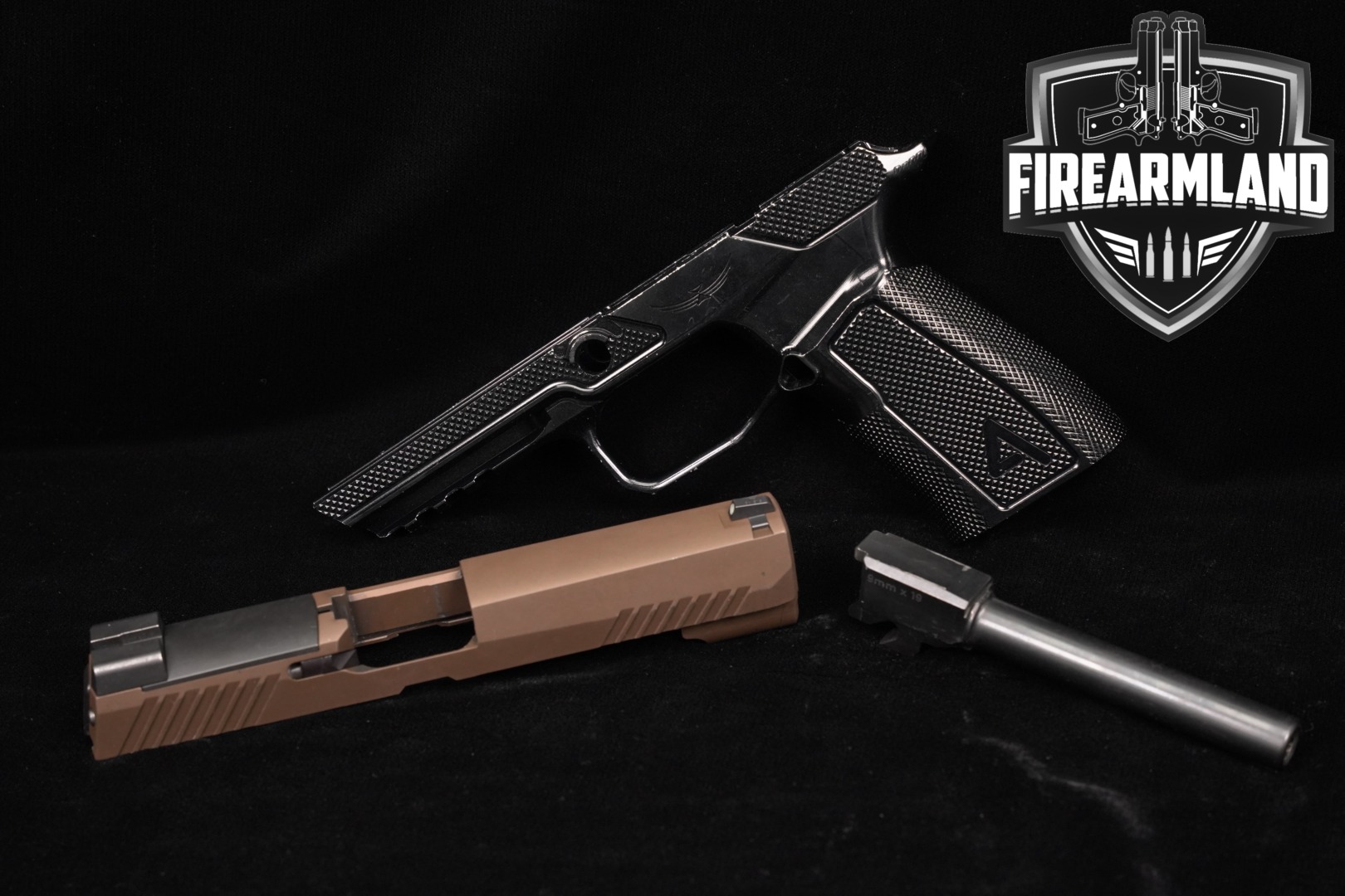 Sig Sauer P320 Build Kit 9mm Luger in Good Condition Thumbnail
