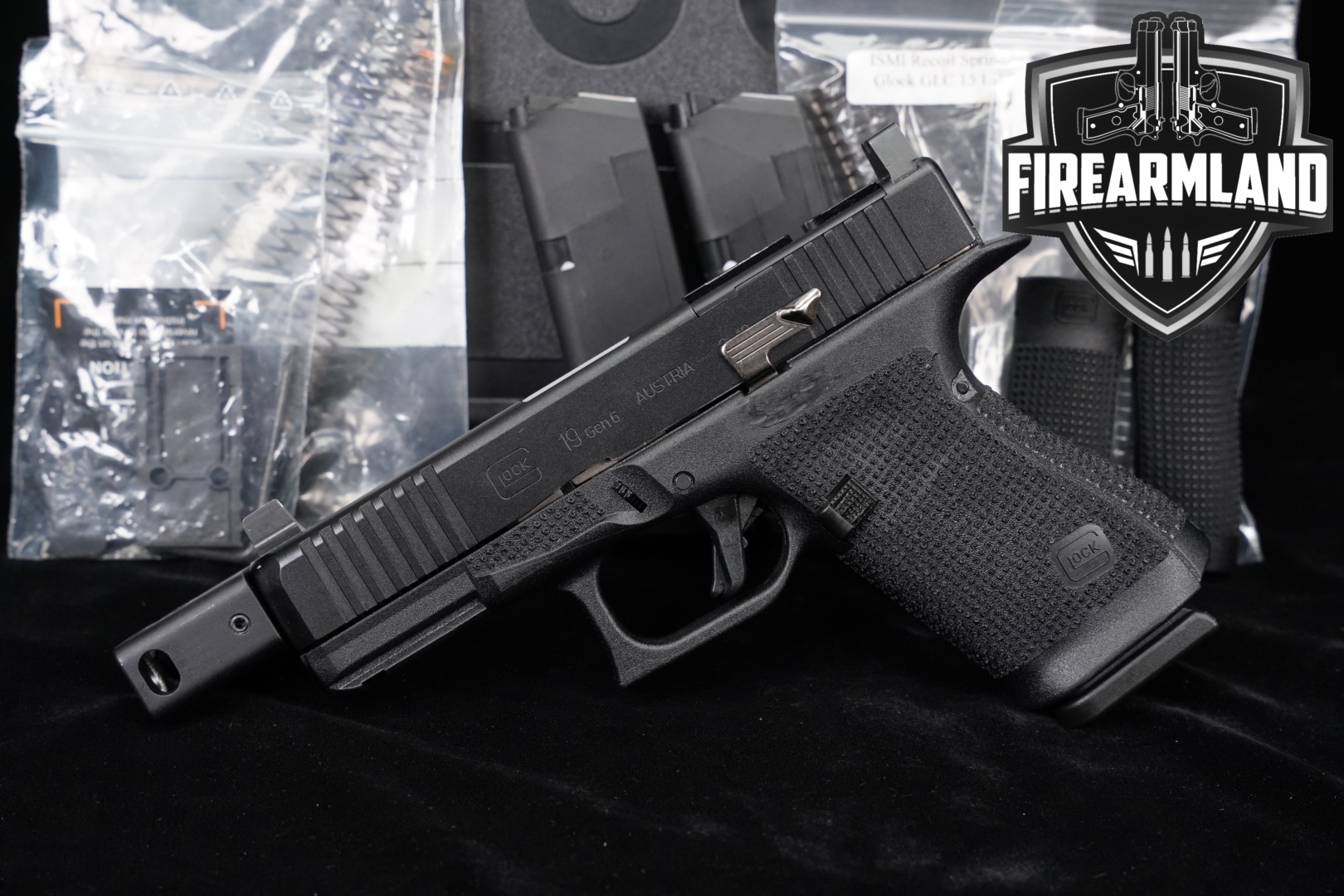 Glock G19 Gen6 9mm Luger Stainless & Polymer in Good Condition Thumbnail