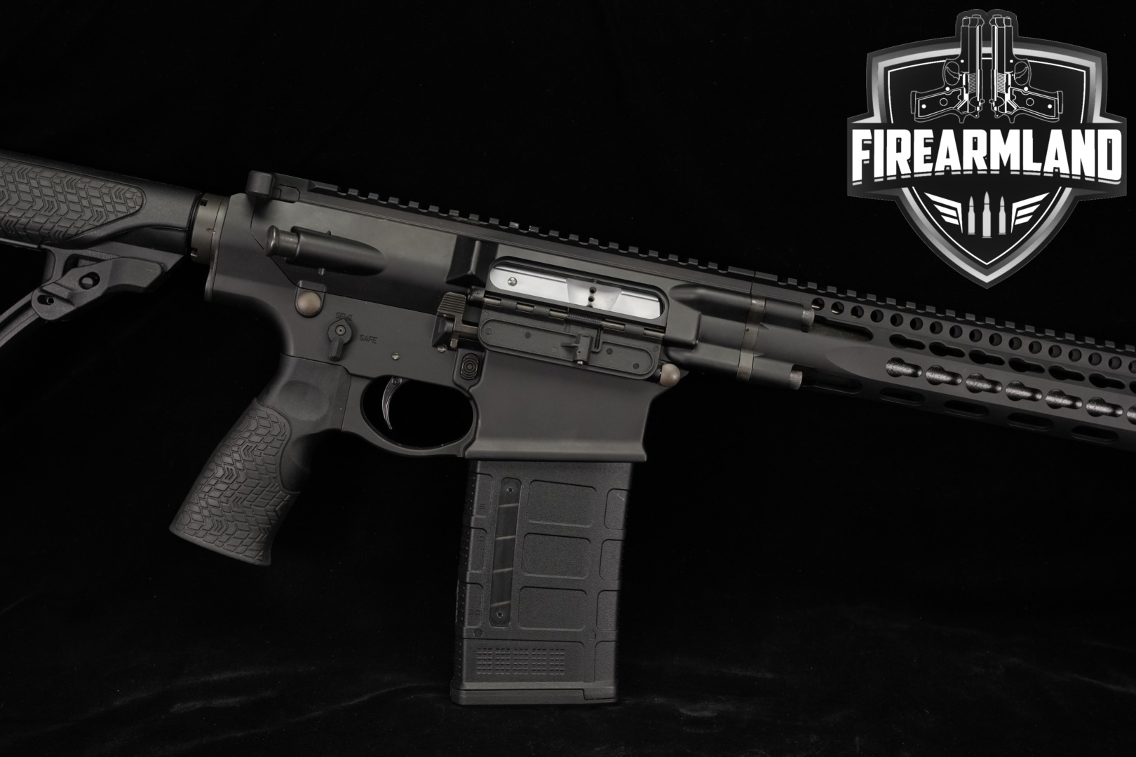 Daniel Defense DD5V1 7.62mm NATO (7.62x51) Black in Excellent Condition Thumbnail