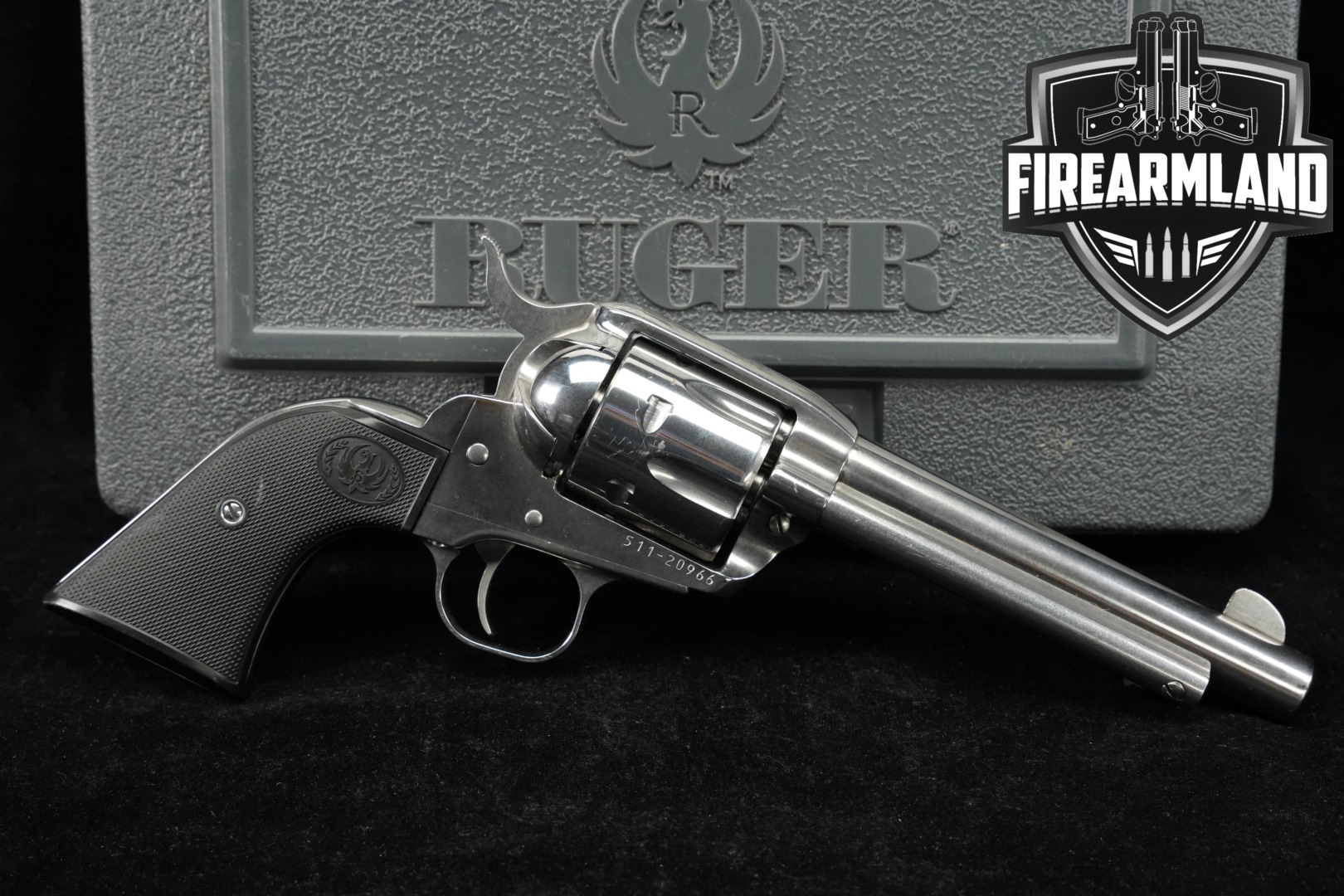 2012 Sturm Ruger New Vaquero .357 Mag. High-Gloss Stainless in Good Condition Thumbnail