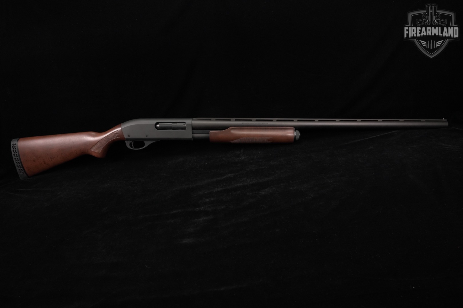 Remington Model 870 Super Magnum 12-Gauge 28" Black & Wood M870 VENT-RIB-img-3