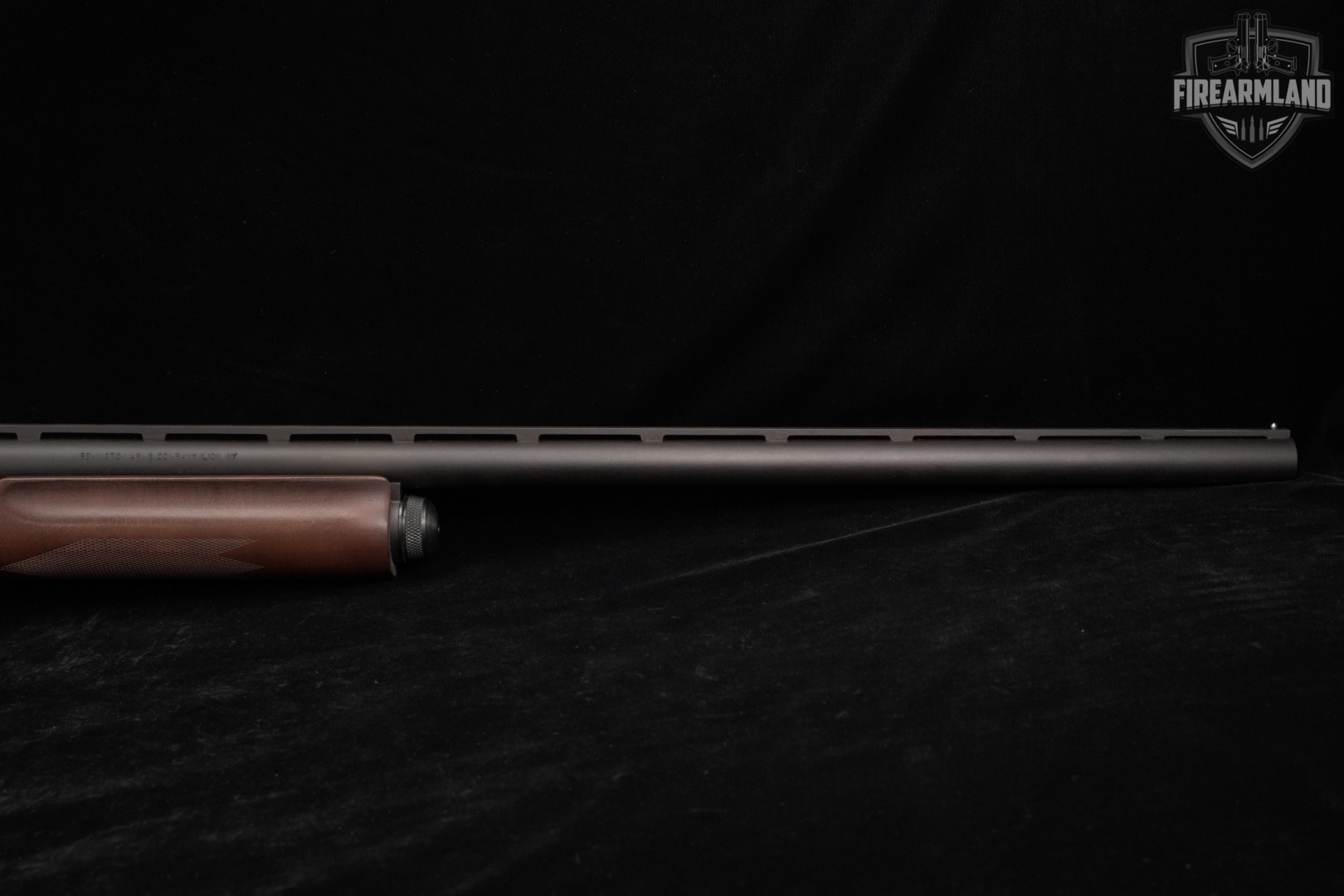 Remington Model 870 Super Magnum 12-Gauge 28" Black & Wood M870 VENT-RIB-img-5