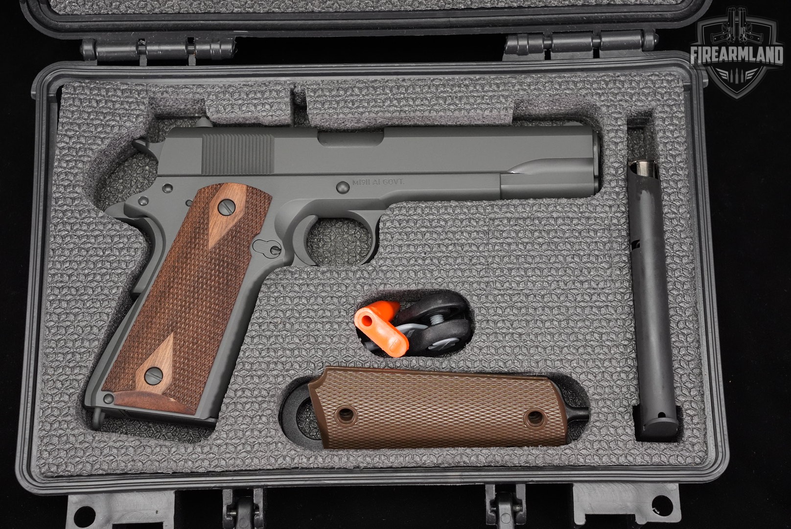 Tisas M1911 A1 GOVT 45 ACP 1911 5" M1911A1 USGI +2 MAGS & ORIG CASE-img-16