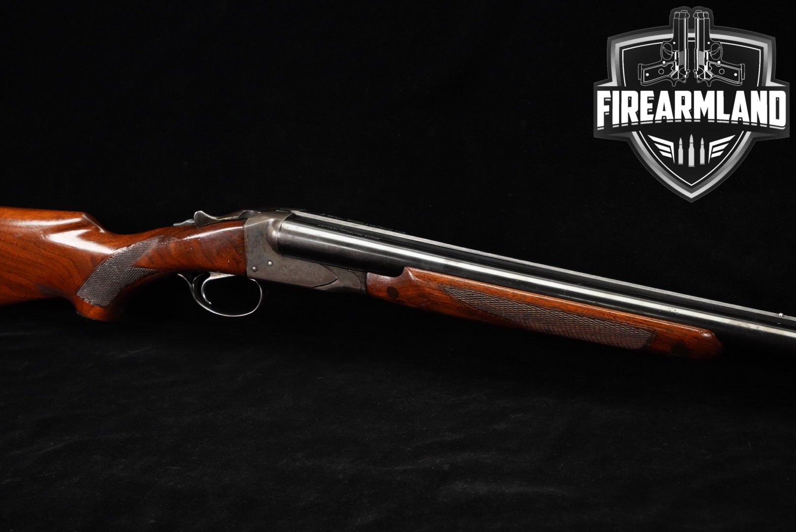 Savage Arms Model B 12 Gauge Walnut in Good Condition Thumbnail
