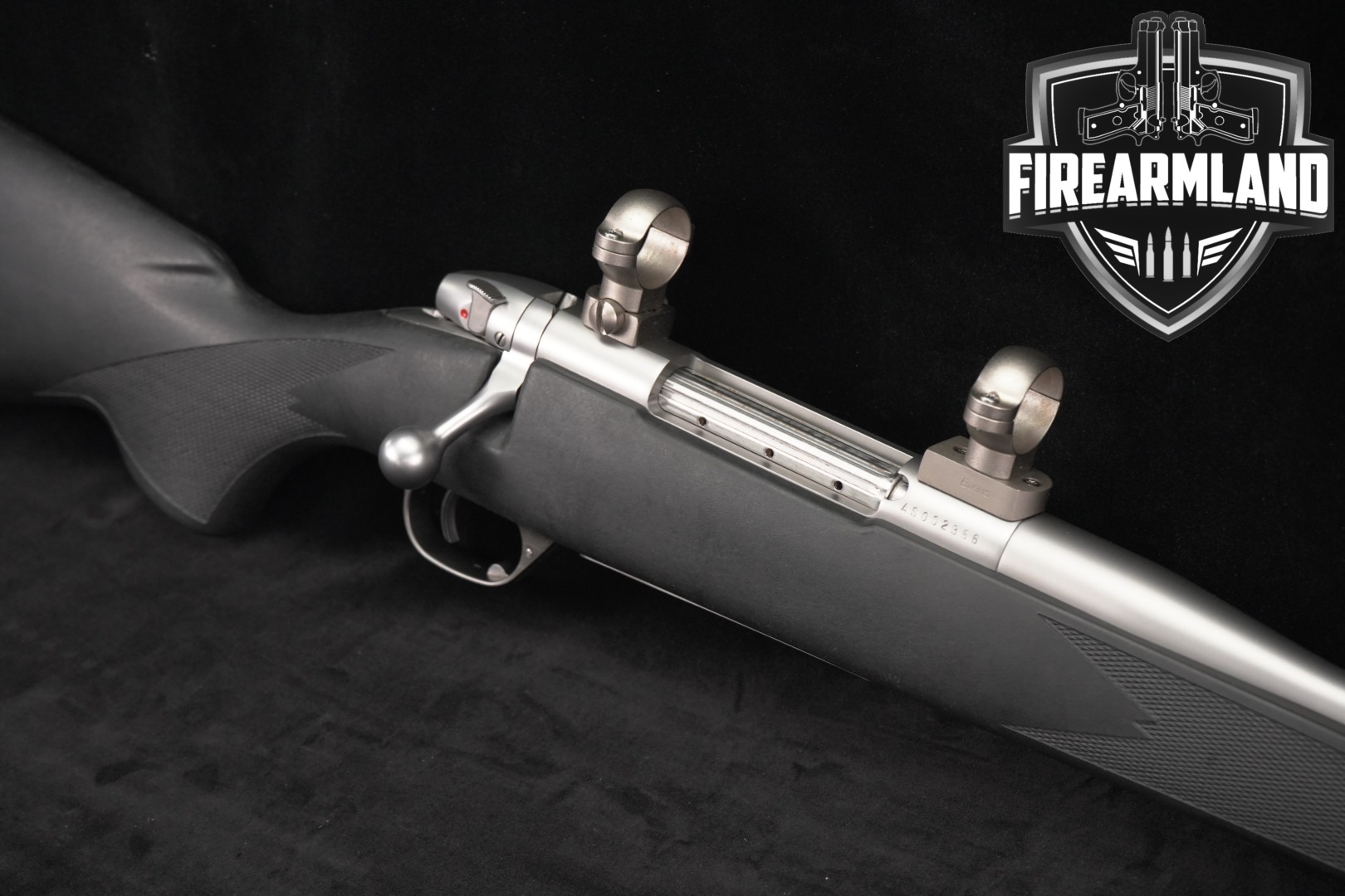Weatherby Mark V Stainless Lightweight Carbine 7mm-08 Rem. Stainless & Synthetic in Excellent Condition Thumbnail