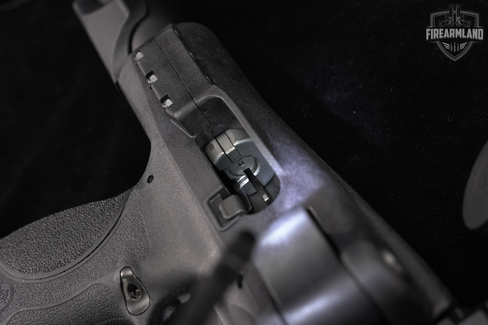 Smith & Wesson M&P FPC S&W 9mm 16.12" THREADED +3 MAGS, CASE, VORTEX OPTICS-img-16