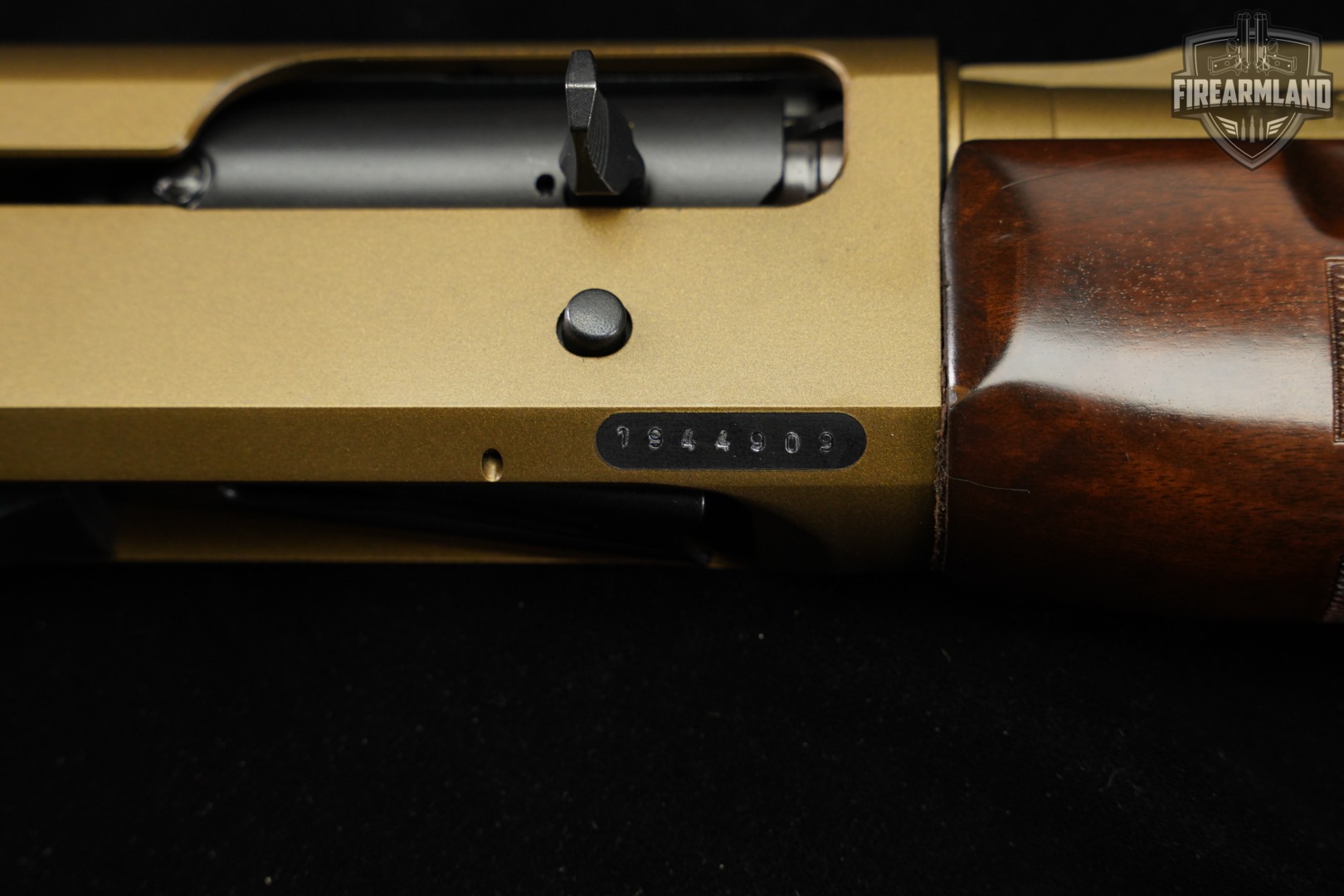 Stoeger Industries M3000 12-Gauge 28" Burnt Bronze & Walnut M-3000-img-18